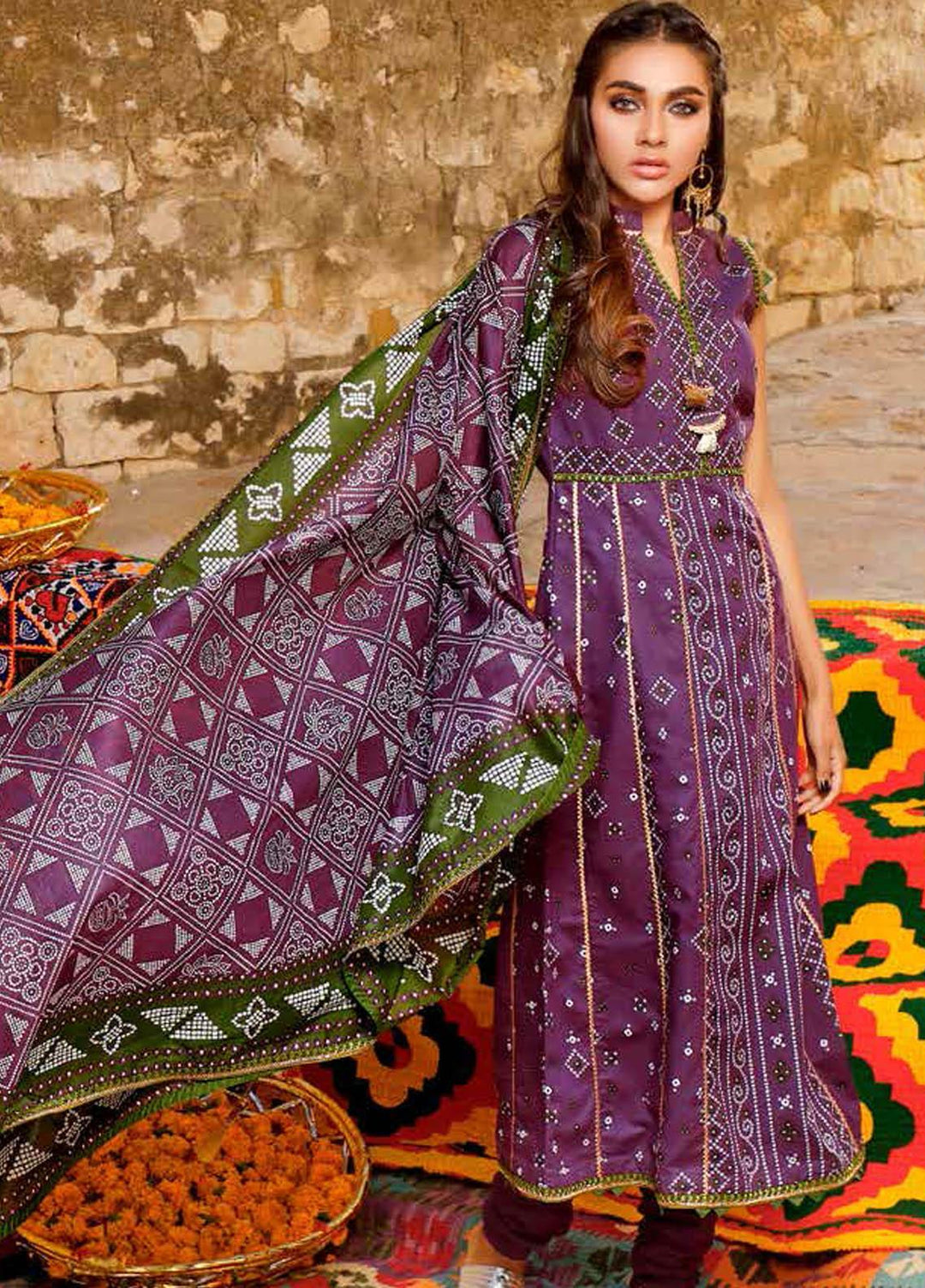 Gul Ahmed Printed Lawn Suits Unstitched 3 Piece GA21BL CL1199A - Summer Collection