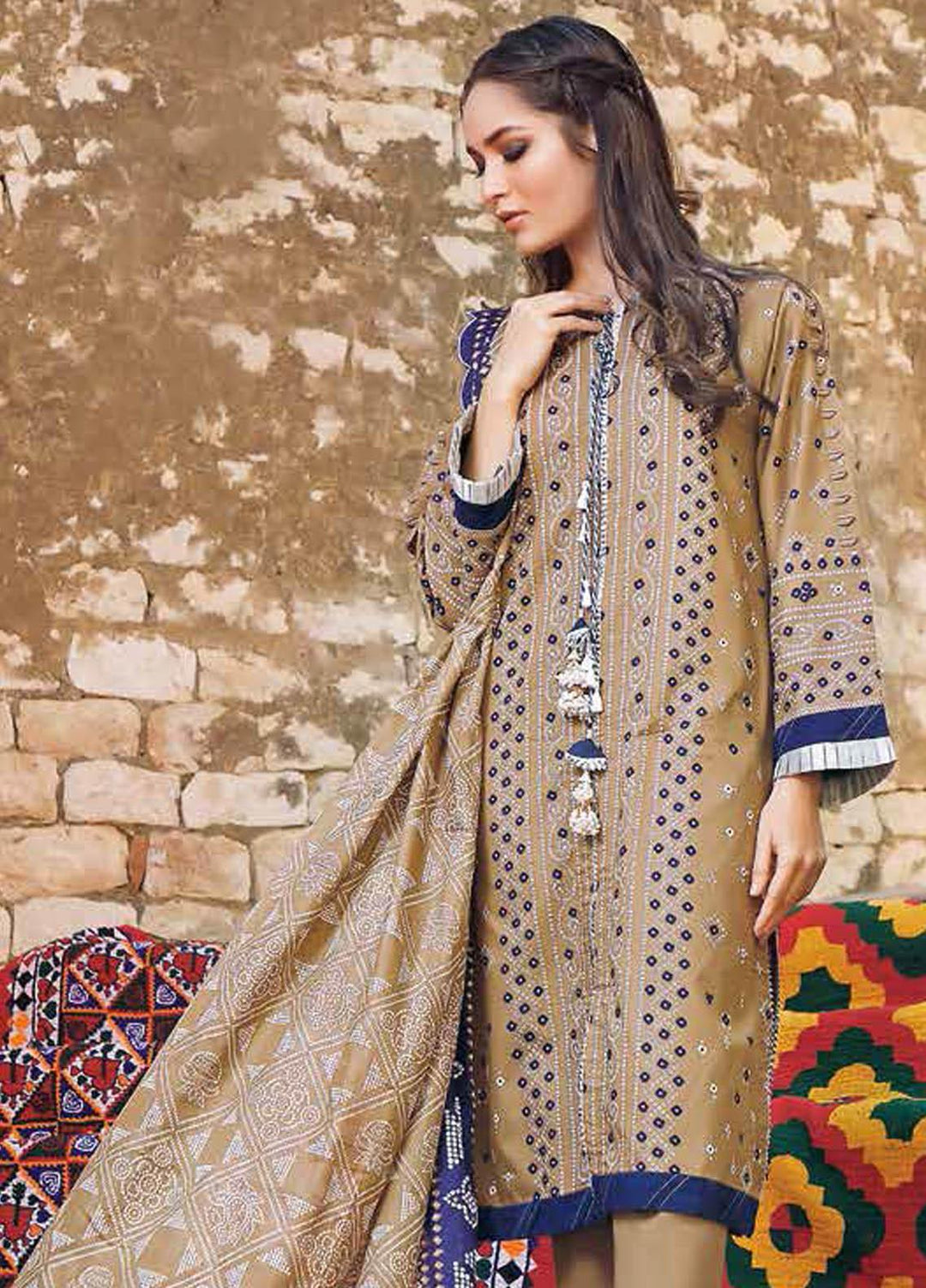 Gul Ahmed Printed Lawn Suits Unstitched 3 Piece GA21BL CL1199B - Summer Collection