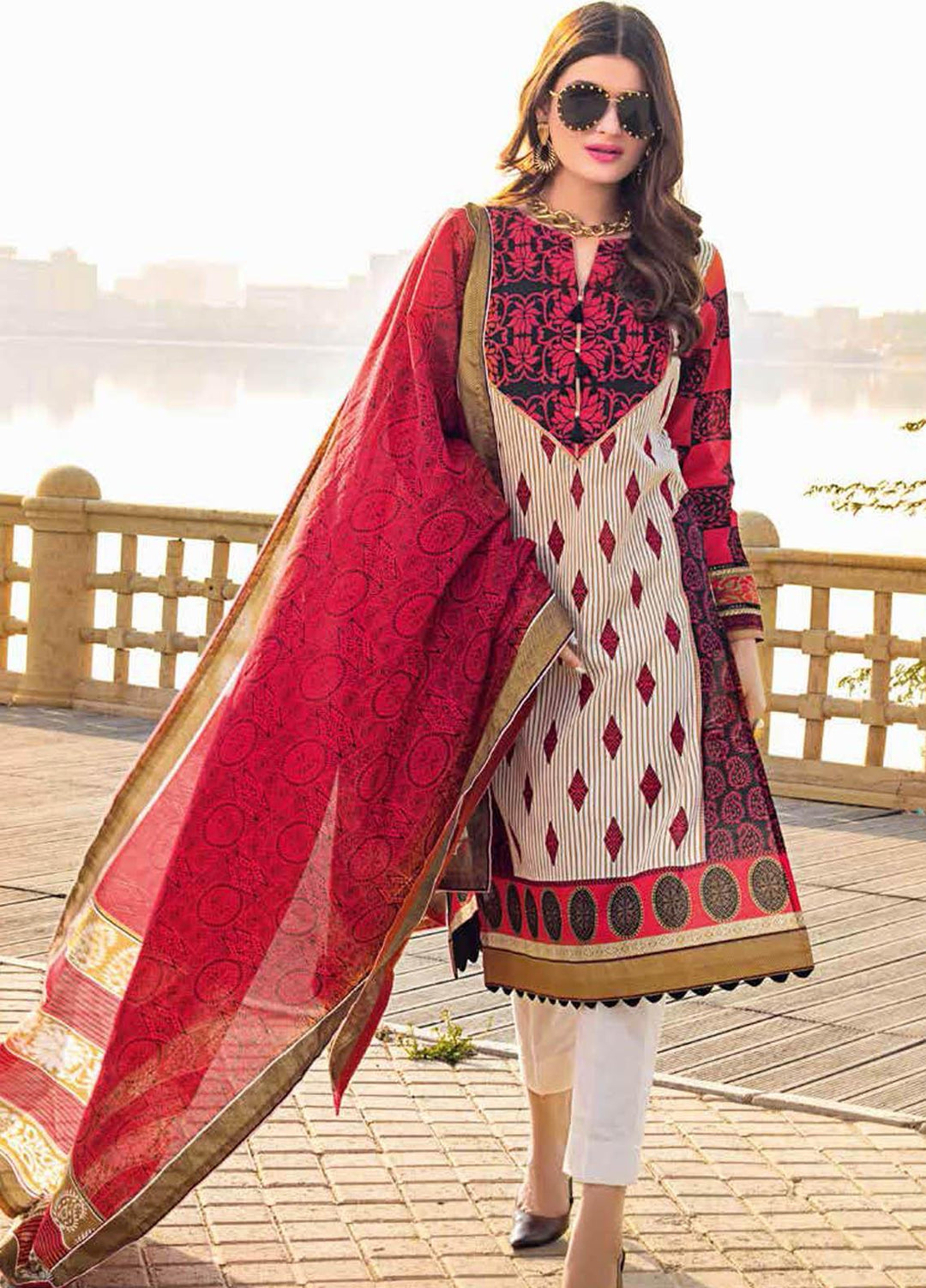Gul Ahmed Printed Lawn Suits Unstitched 3 Piece GA21BL CL1210A - Summer Collection