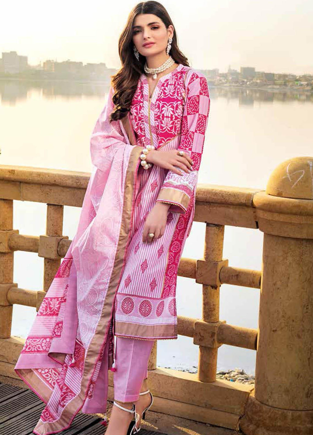 Gul Ahmed Printed Lawn Suits Unstitched 3 Piece GA21BL CL1210B - Summer Collection