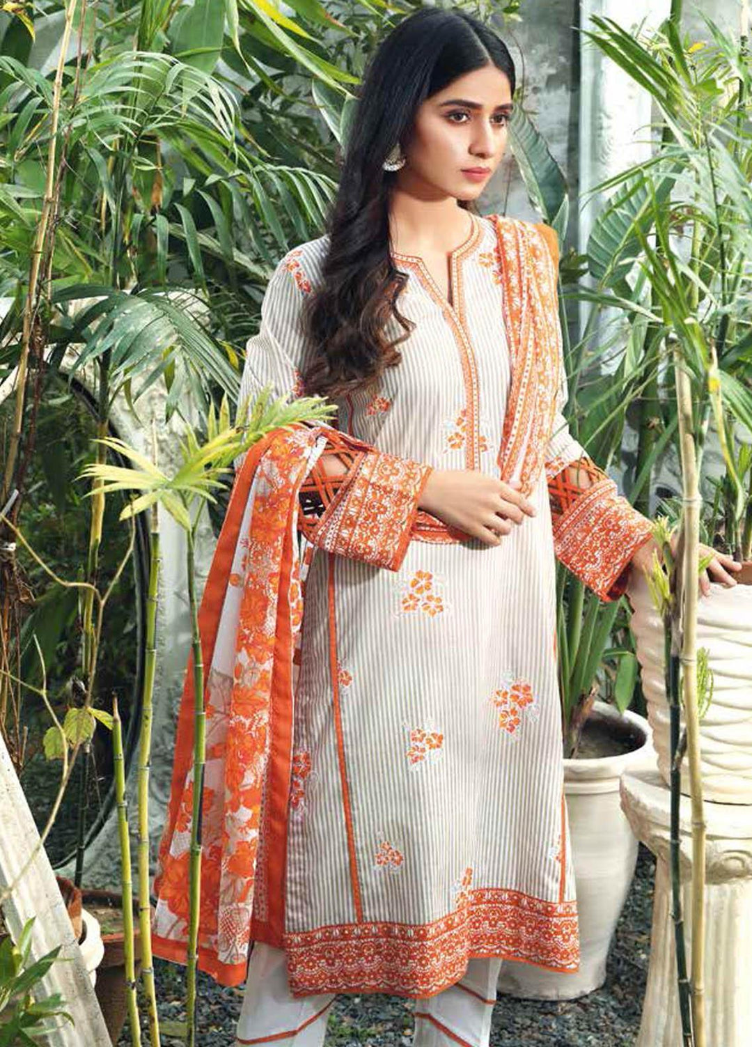 Gul Ahmed Printed Lawn Suits Unstitched 3 Piece GA21BL CL1211A - Summer Collection