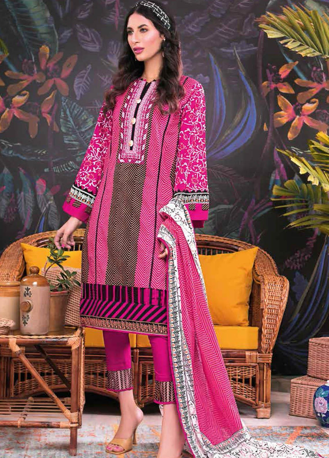 Gul Ahmed Embroidered Lawn Suits Unstitched 3 Piece GA21BL CL1213 - Summer Collection