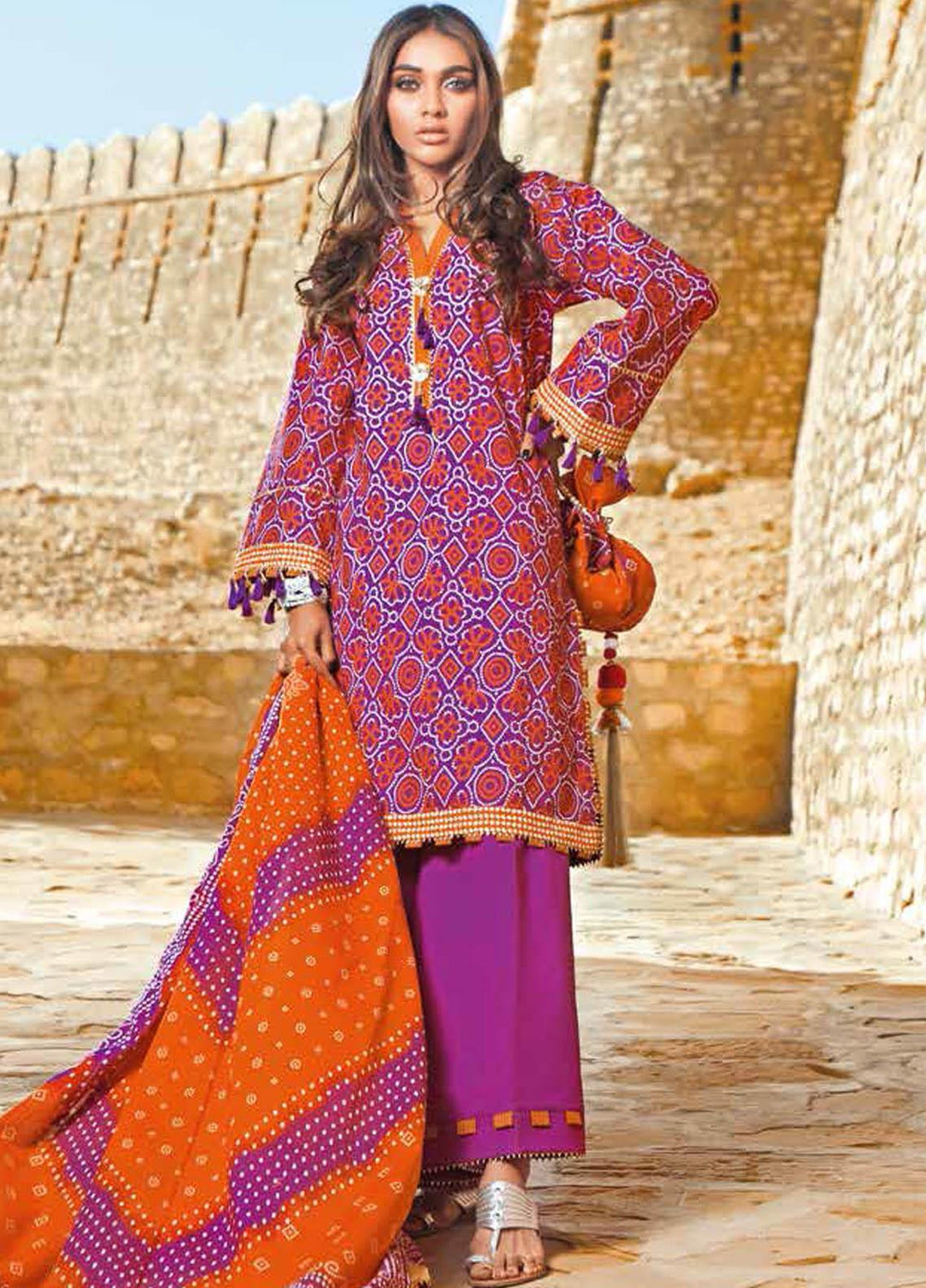 Gul Ahmed Printed Lawn Suits Unstitched 3 Piece GA21BL CL1225A - Summer Collection