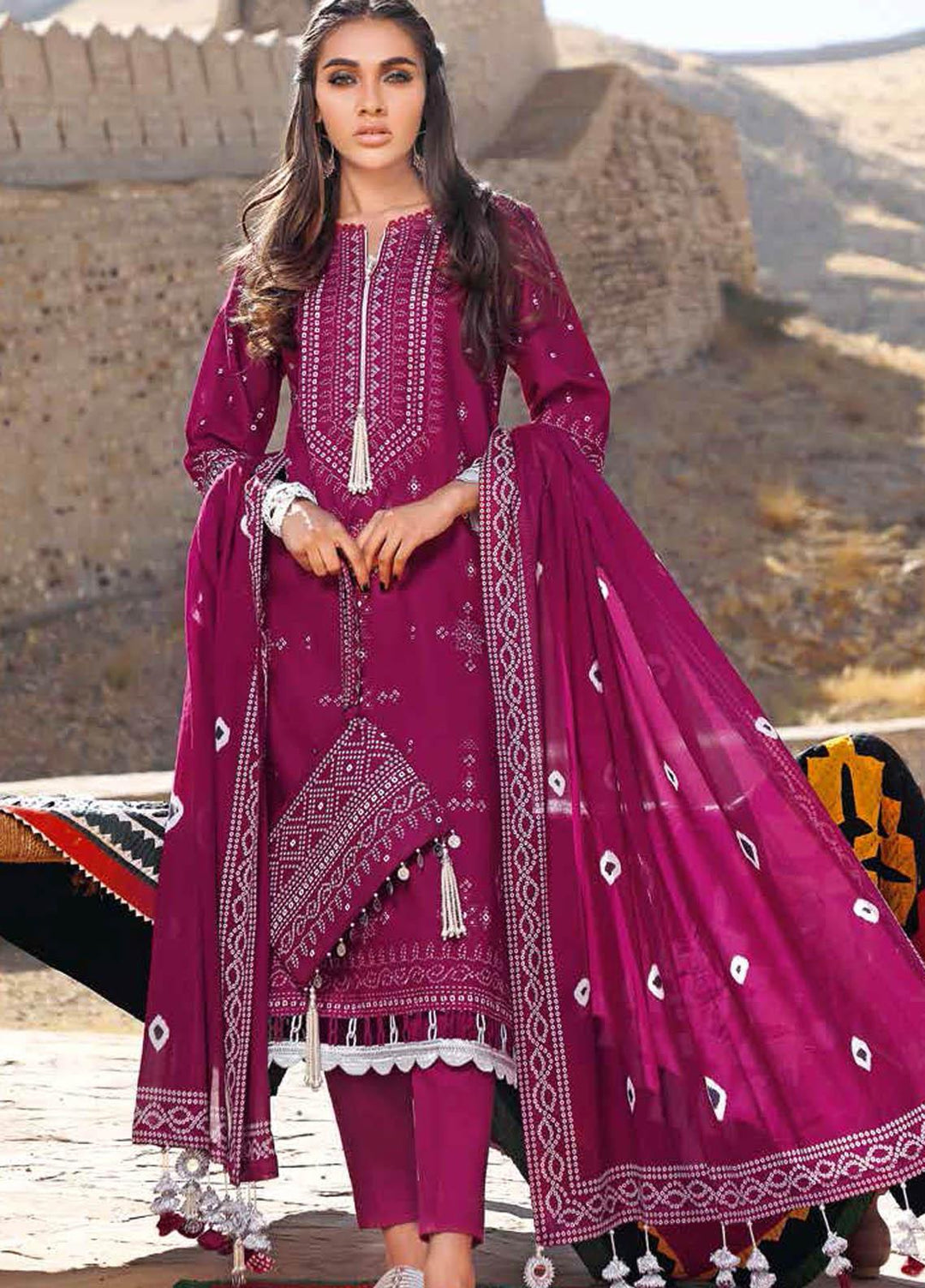 Gul Ahmed Printed Lawn Suits Unstitched 3 Piece GA21BL CL1230A - Summer Collection