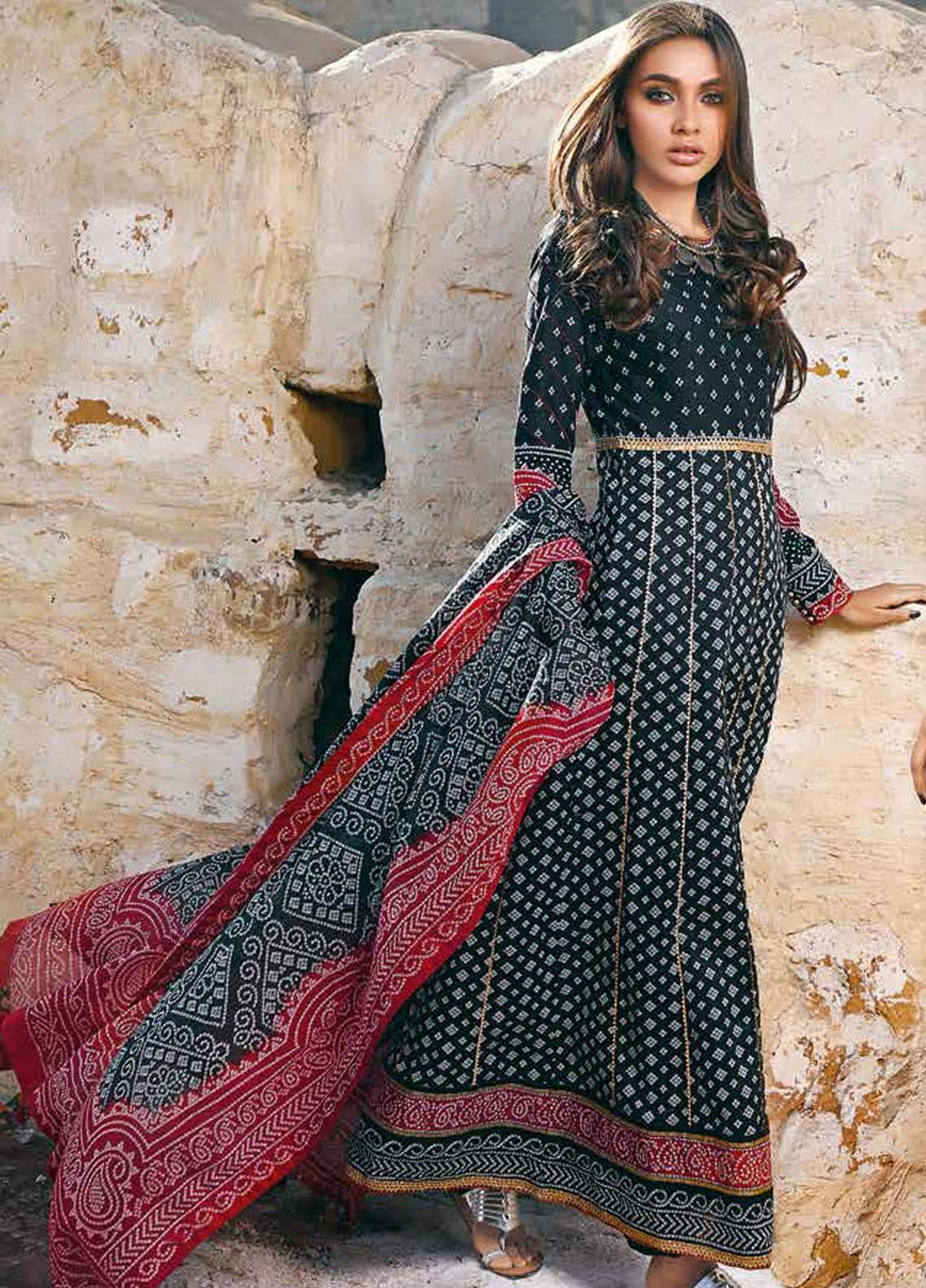 Gul Ahmed Printed Lawn Suits Unstitched 3 Piece GA21BL CL1261A - Summer Collection