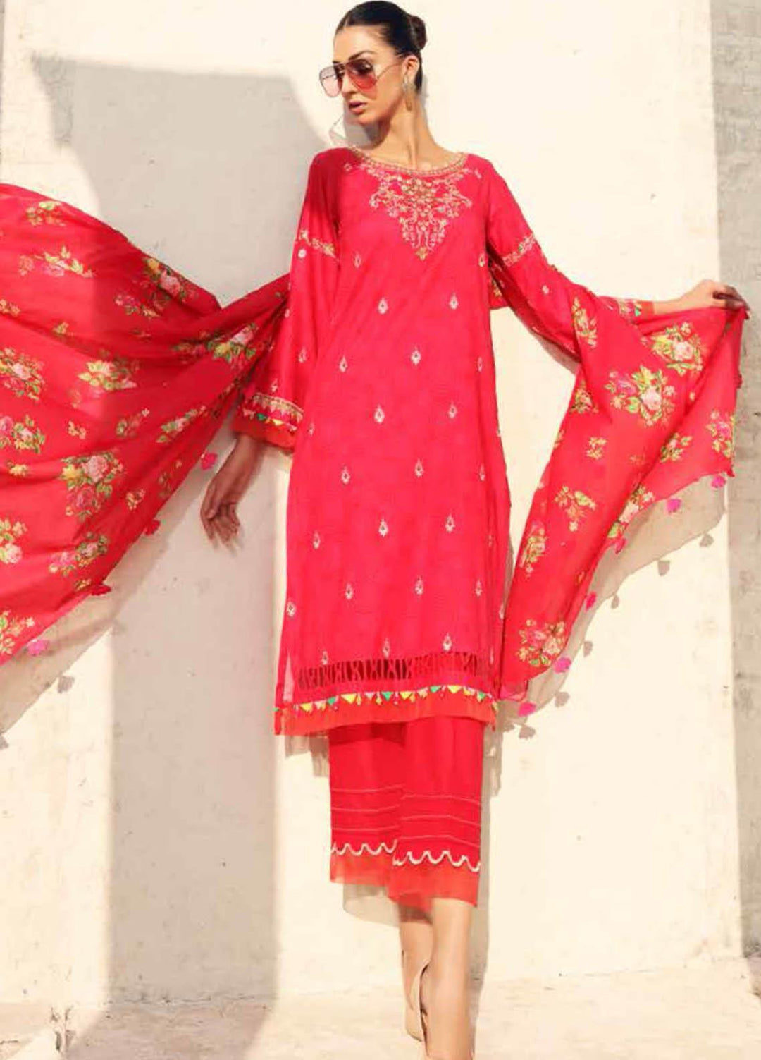 Gul Ahmed Embroidered Lawn Suits Unstitched 3 Piece GA21BL CL902 - Summer Collection