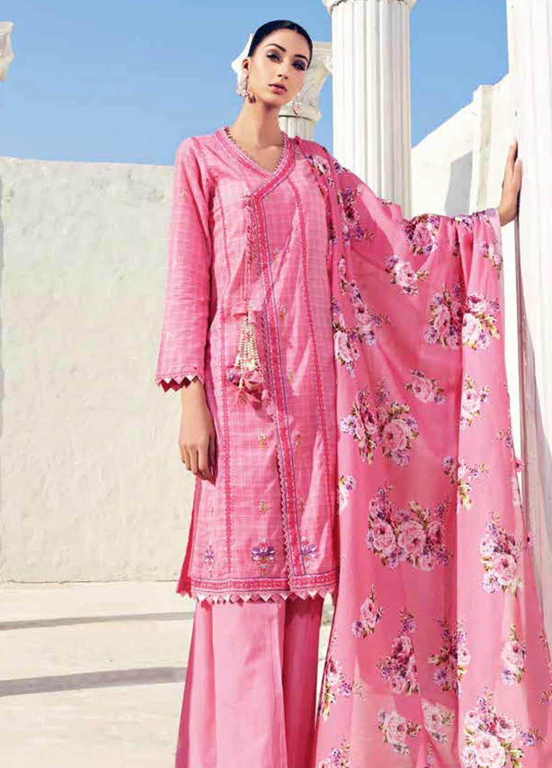 Gul Ahmed Embroidered Lawn Suits Unstitched 3 Piece GA21BL CL903 - Summer Collection