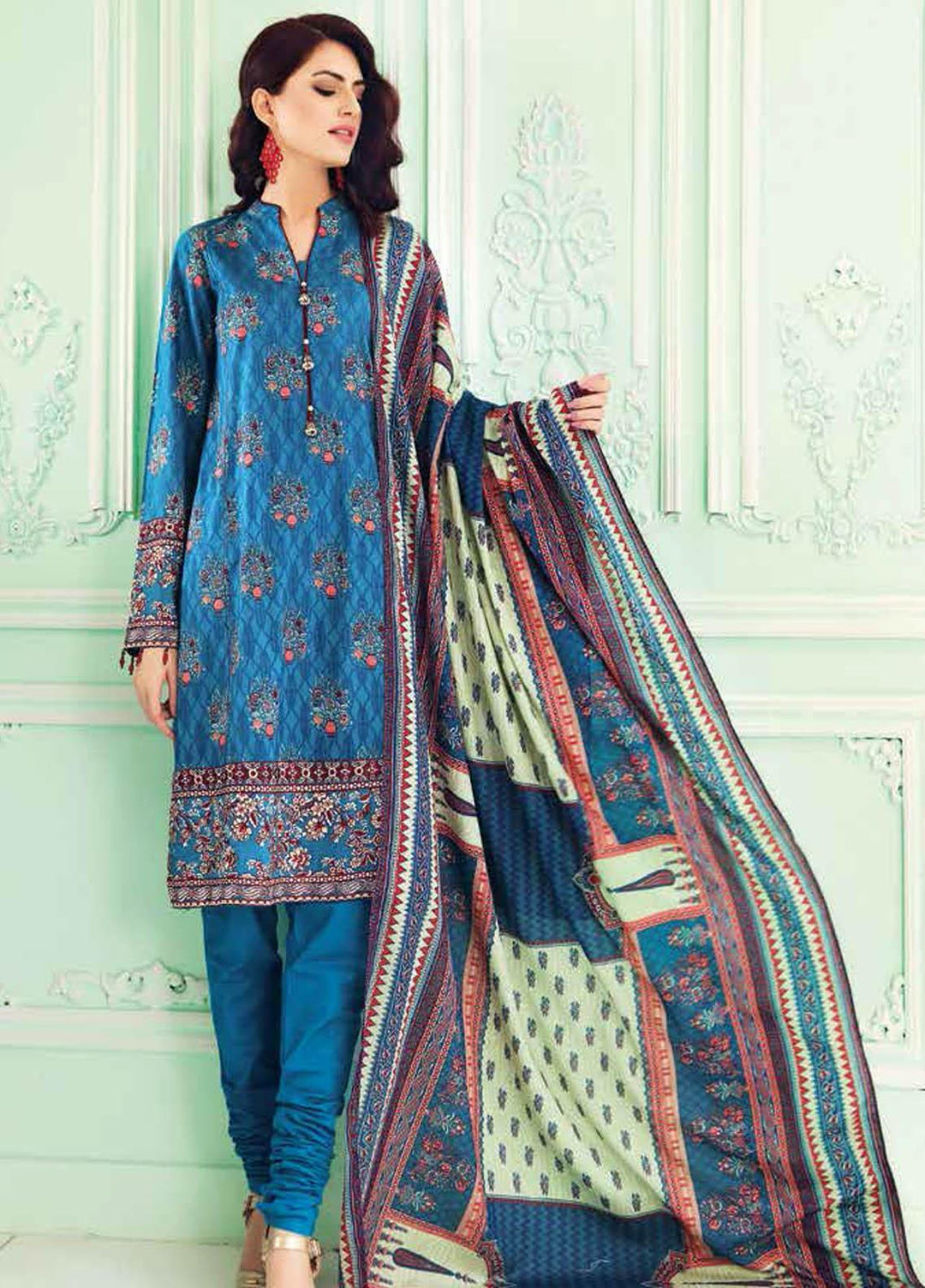 Gul Ahmed Embroidered Lawn Suits Unstitched 3 Piece GA21BL CL946 - Summer Collection