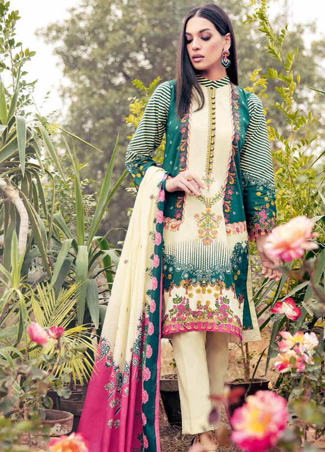 Gul Ahmed Embroidered Lawn Suits Unstitched 3 Piece GA21BL CL948 - Summer Collection