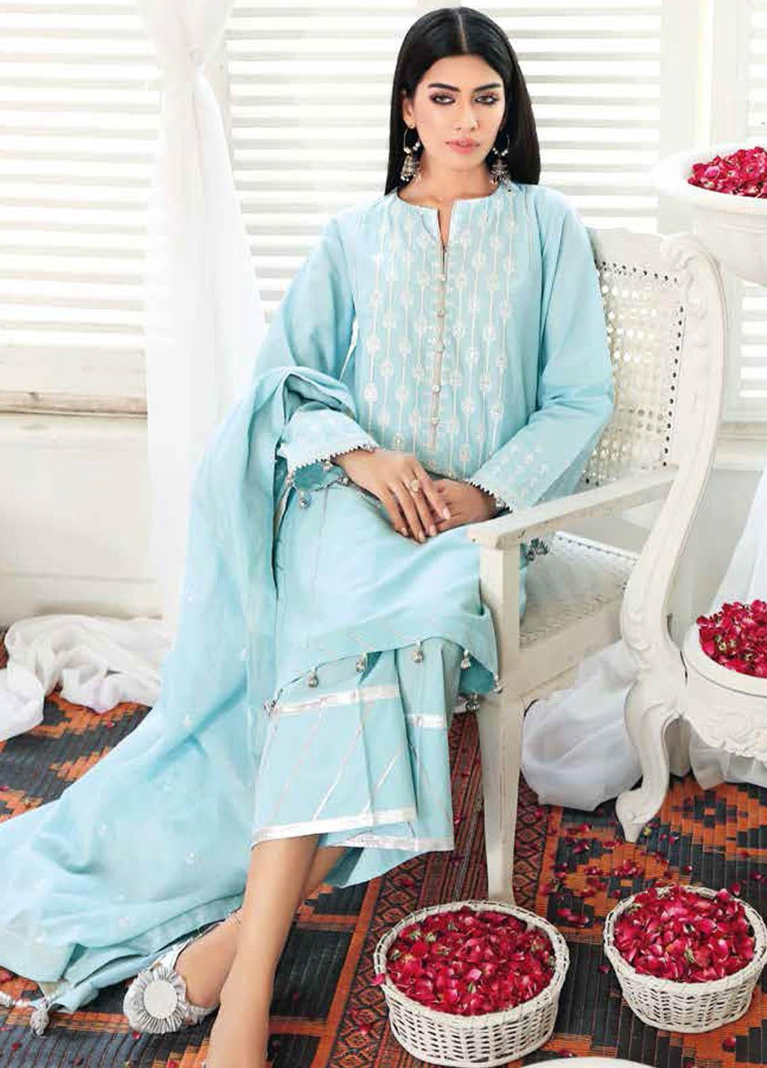 Gul Ahmed Embroidered Lawn Suits Unstitched 3 Piece GA21BL FS21 - Summer Collection