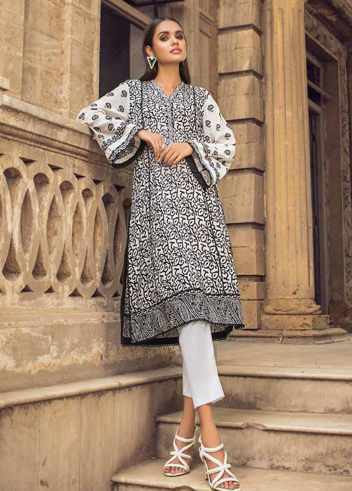 Black & White By Gul Ahmed Printed Lawn Suits Unstitched 2 Piece GA21BW BT12006 - Black & White Collection