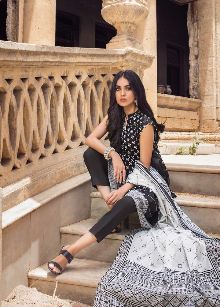 Black & White By Gul Ahmed Printed Lawn Suits Unstitched 2 Piece GA21BW BT12007 - Black & White Collection