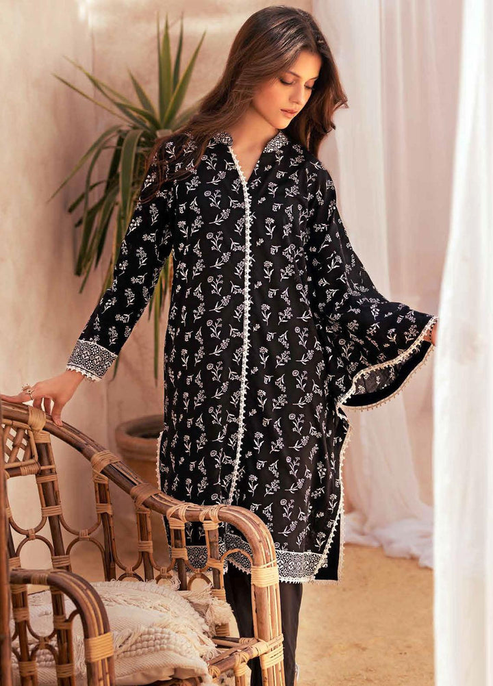 Gul Ahmed Printed Lawn Suits Unstitched 2 Piece GA23BW BT-32007 - Summer Collection