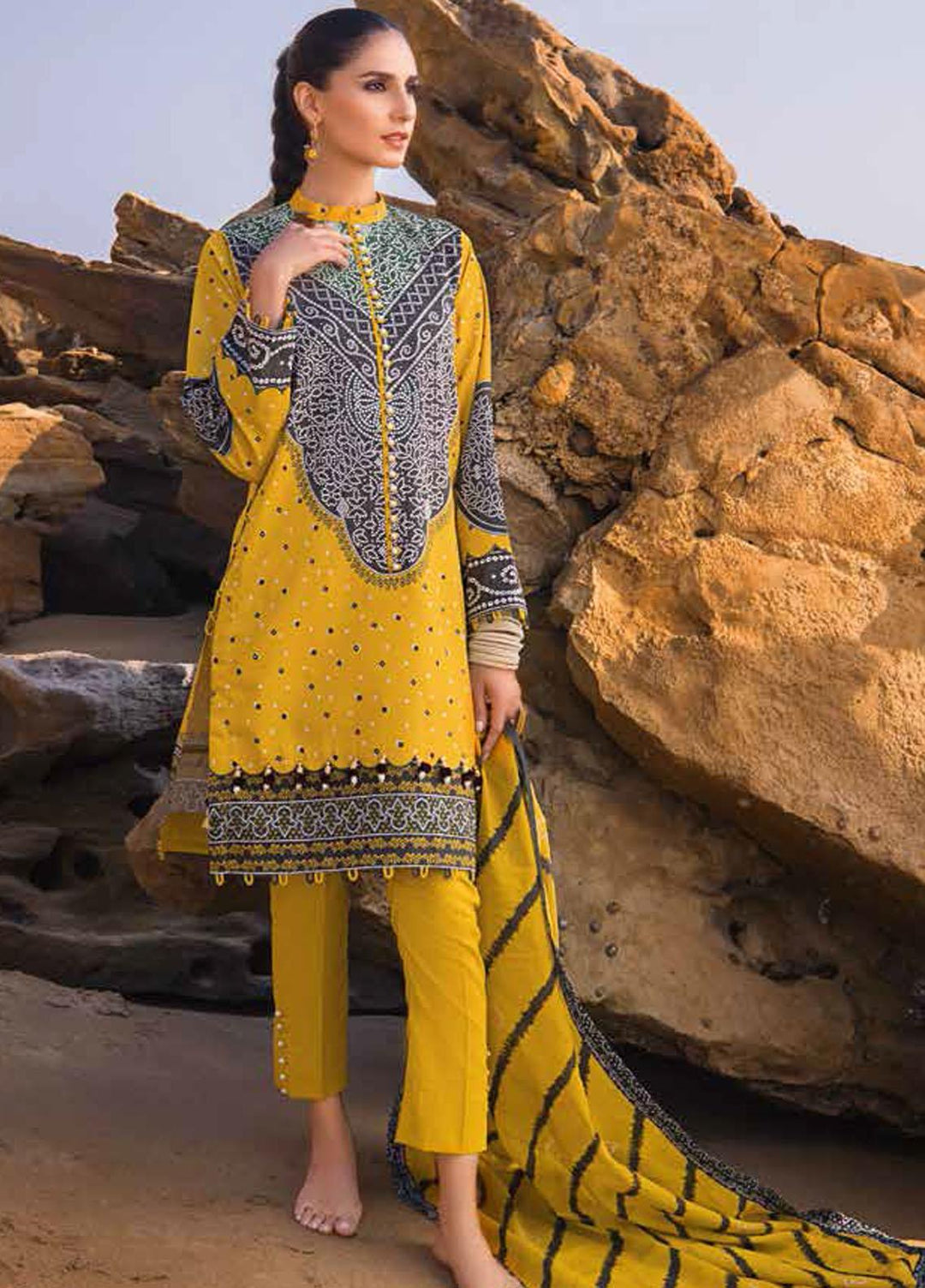 Gul Ahmed Printed Lawn Suits Unstitched 3 Piece GA22CHL CL-22143 A - Summer Lawn Collection