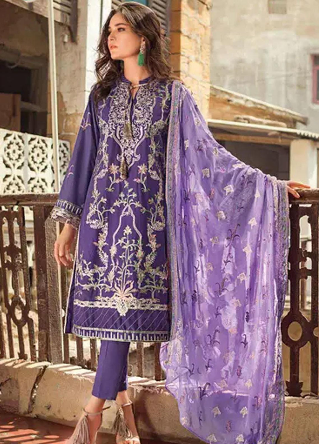 Gul Ahmed Embroidered Lawn Suits Unstitched 3 Piece GA22FS PM-12023 - Summer Collection