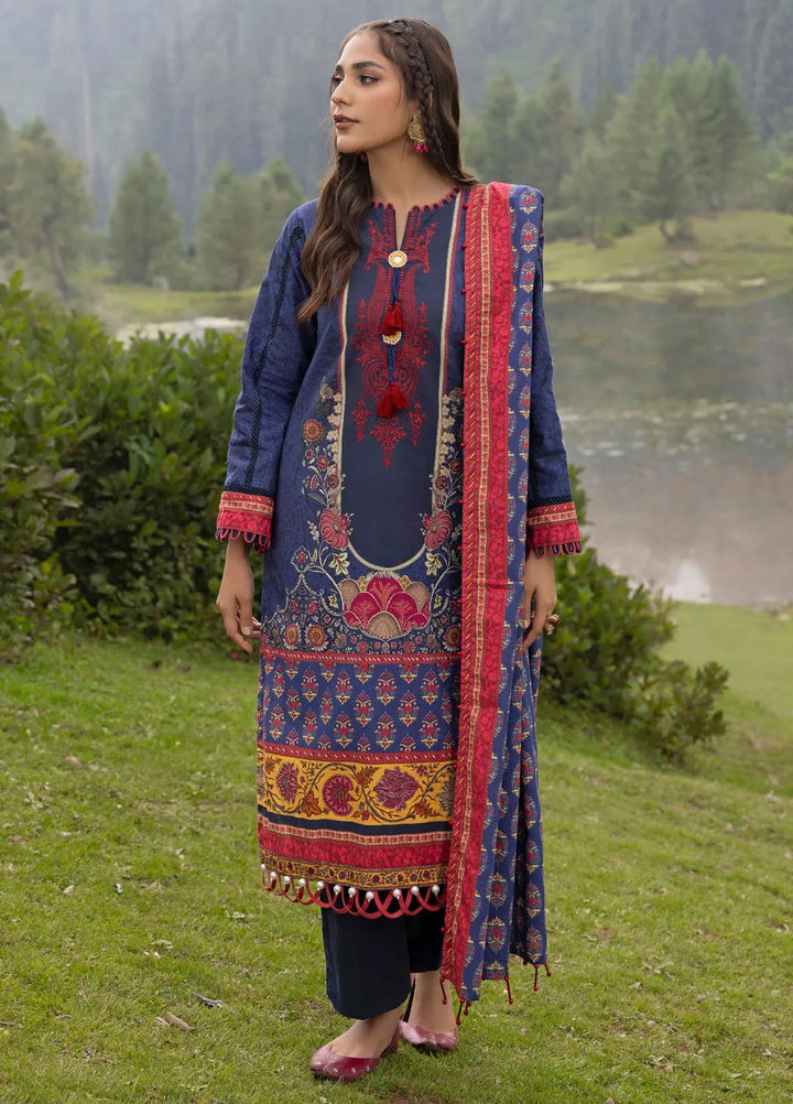 Gul Ahmed Embroidered Light Khaddar Suits Unstitched 3 Piece GA24UW K-42018 L - Winter Collection