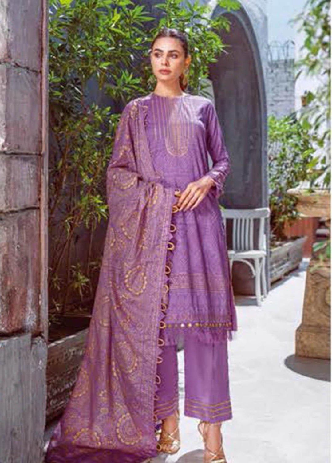 Essential Lawn By Gul Ahmed Printed Lawn Suits Unstitched 3 Piece GA23E CL-32394A - Summer Collection