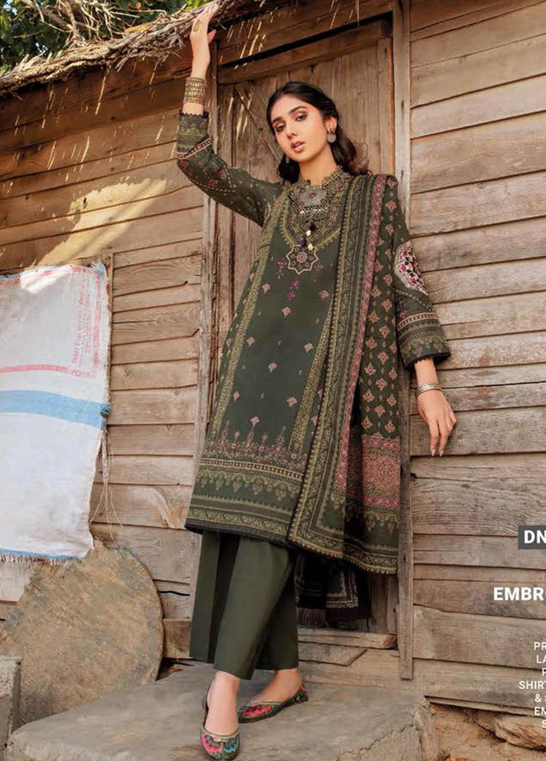 Essential Lawn By Gul Ahmed Embroidered Lawn Suits Unstitched 3 Piece GA23E DN-32072A - Summer Collection