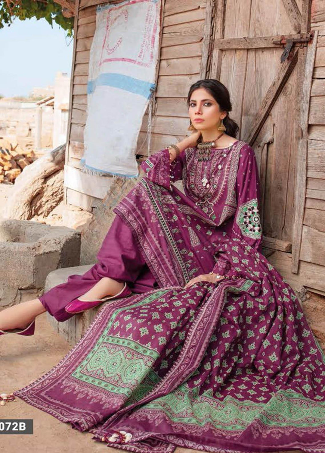 Essential Lawn By Gul Ahmed Embroidered Lawn Suits Unstitched 3 Piece GA23E DN-32072B - Summer Collection