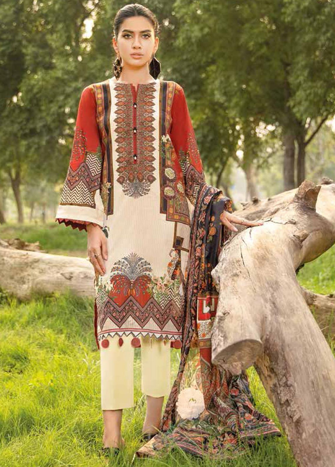 Gul Ahmed Printed Lawn Suits Unstitched 3 Piece GA22SB CL-12522 B - Summer Collection
