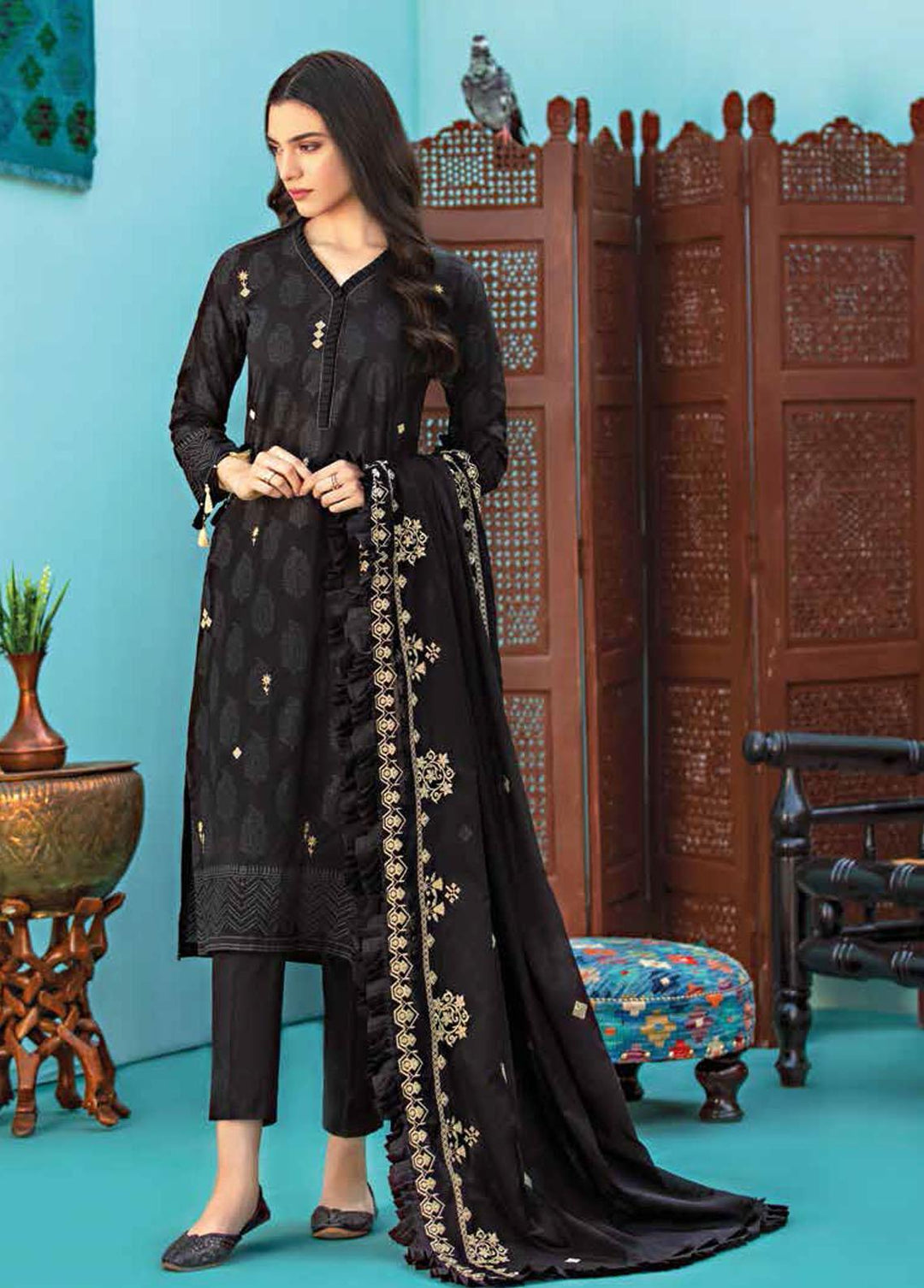 Gul Ahmed Embroidered Lawn Suits Unstitched 3 Piece GA22SB CL-1289 - Summer Collection