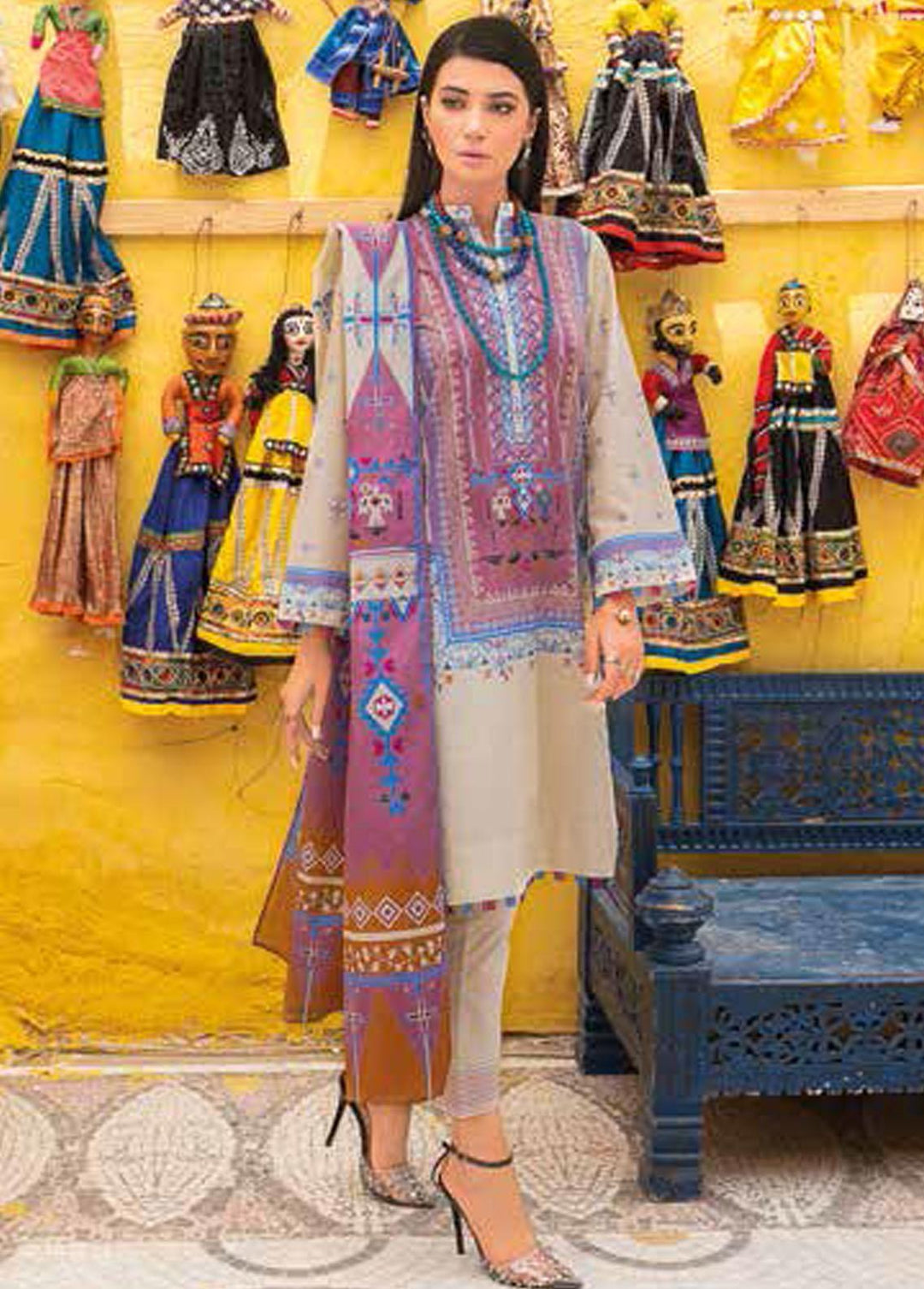 Gul Ahmed Embroidered Lawn Suits Unstitched 3 Piece GA22SB CL-1324 - Summer Collection