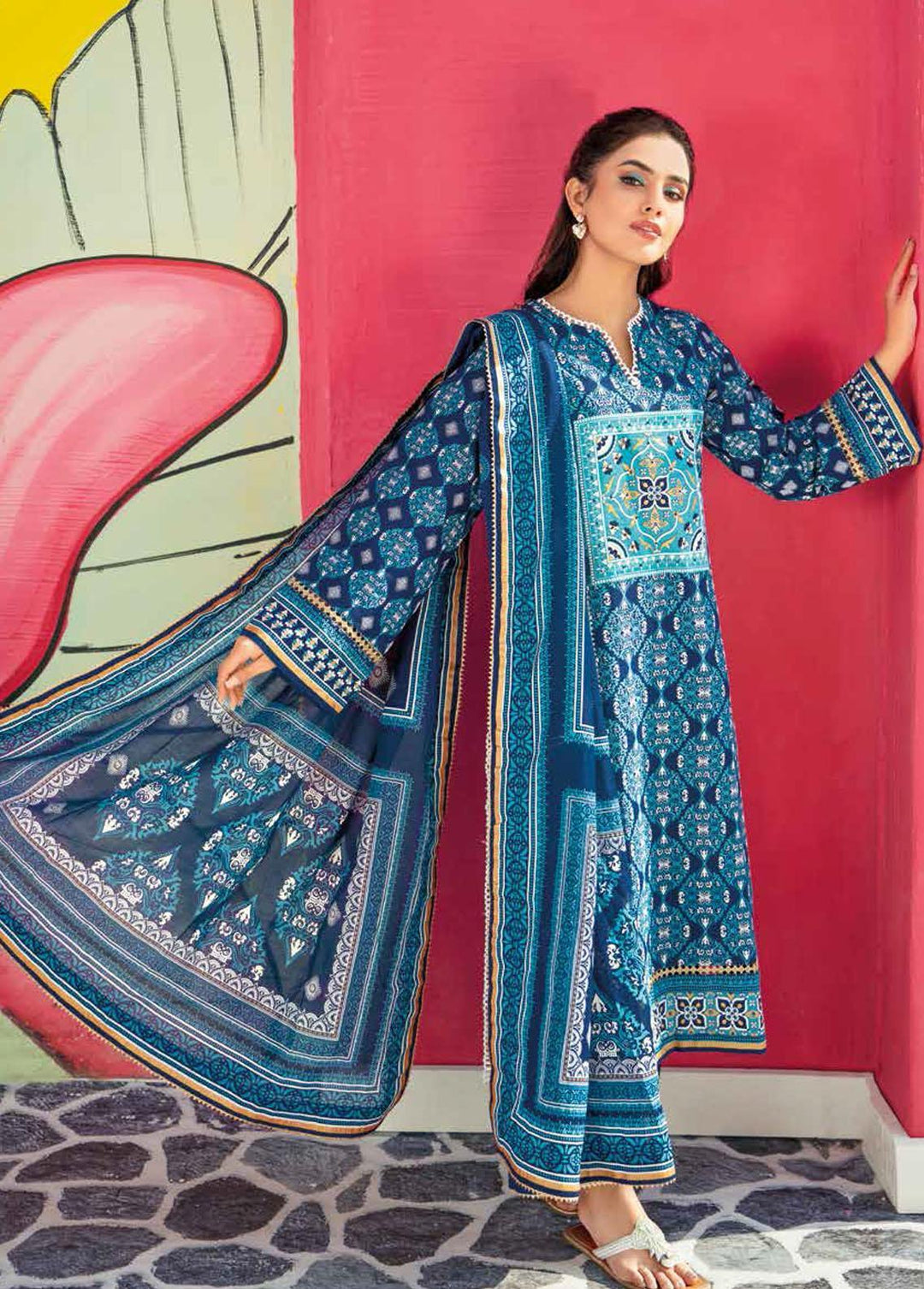 Gul Ahmed Embroidered Lawn Suits Unstitched 3 Piece GA22SB CL-22157 A - Summer Collection