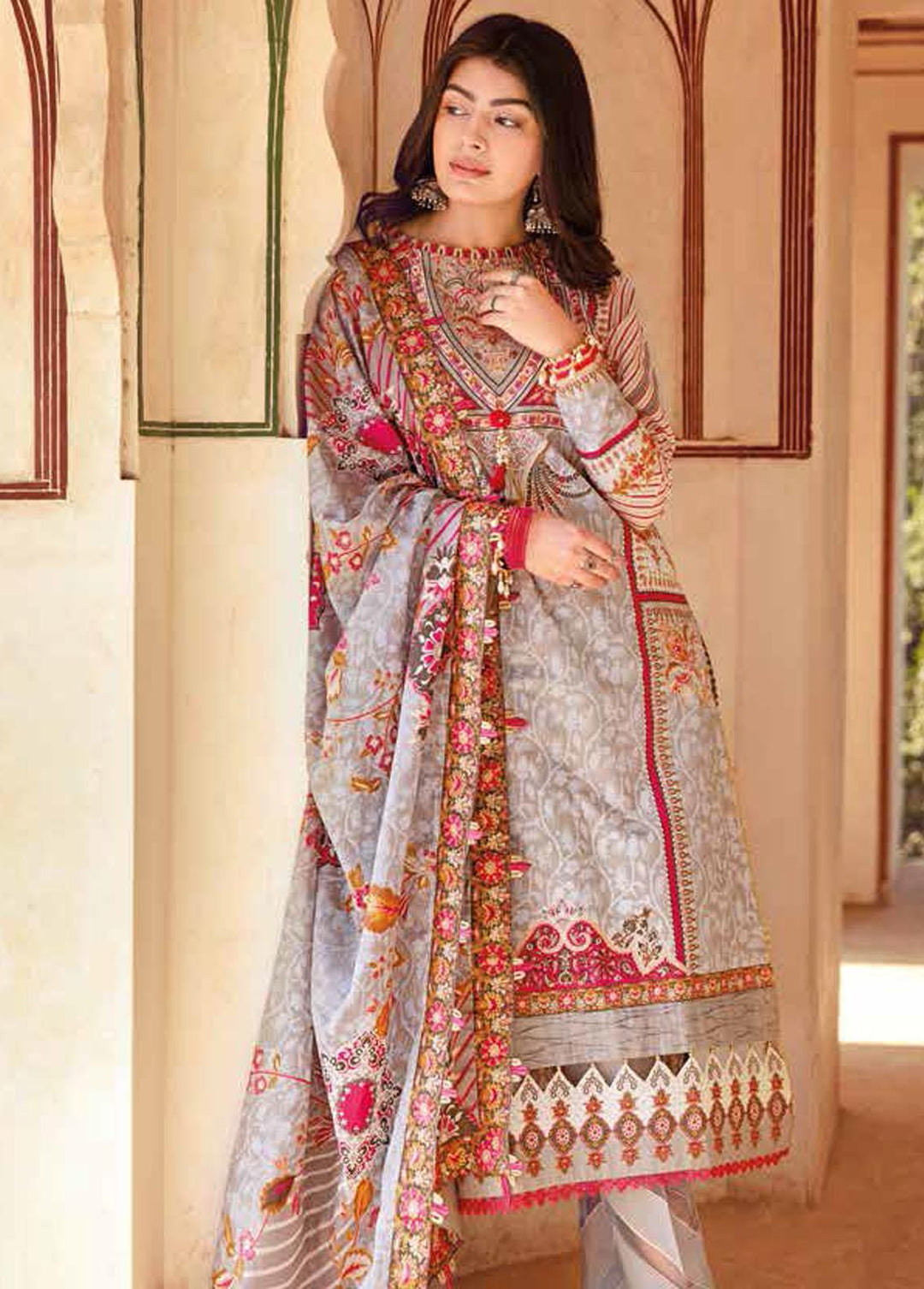 Gul Ahmed Printed Lawn Suits Unstitched 3 Piece GA22SB CL-22167 - Summer Collection
