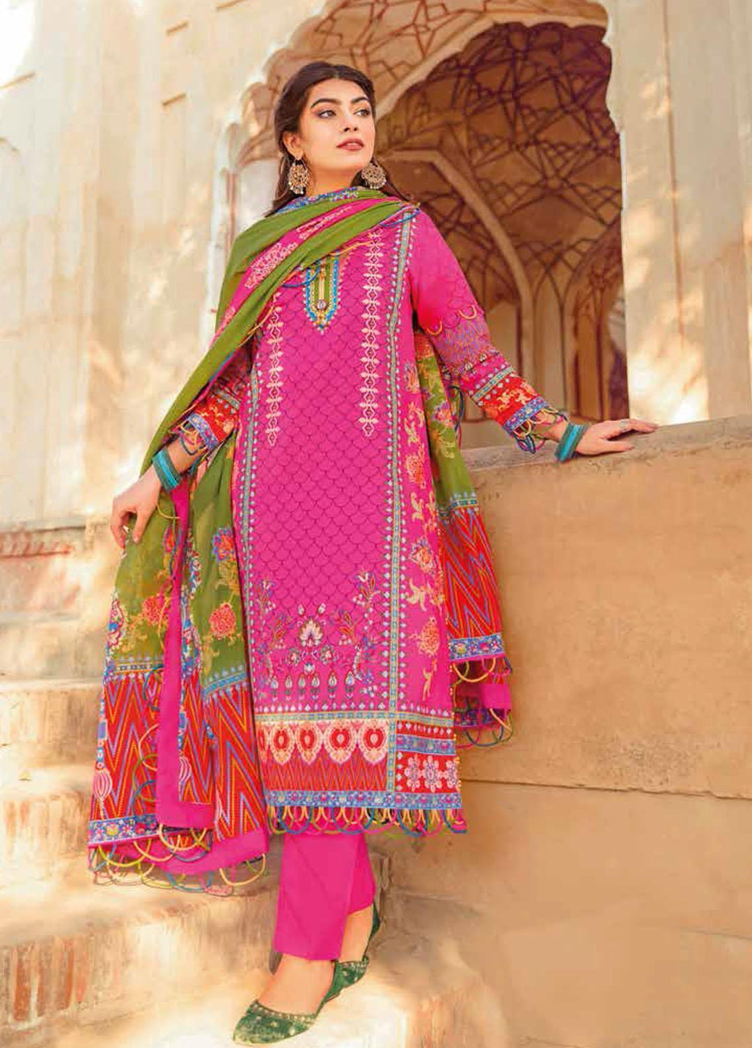 Gul Ahmed Printed Lawn Suits Unstitched 3 Piece GA22SB CL-22169 - Summer Collection
