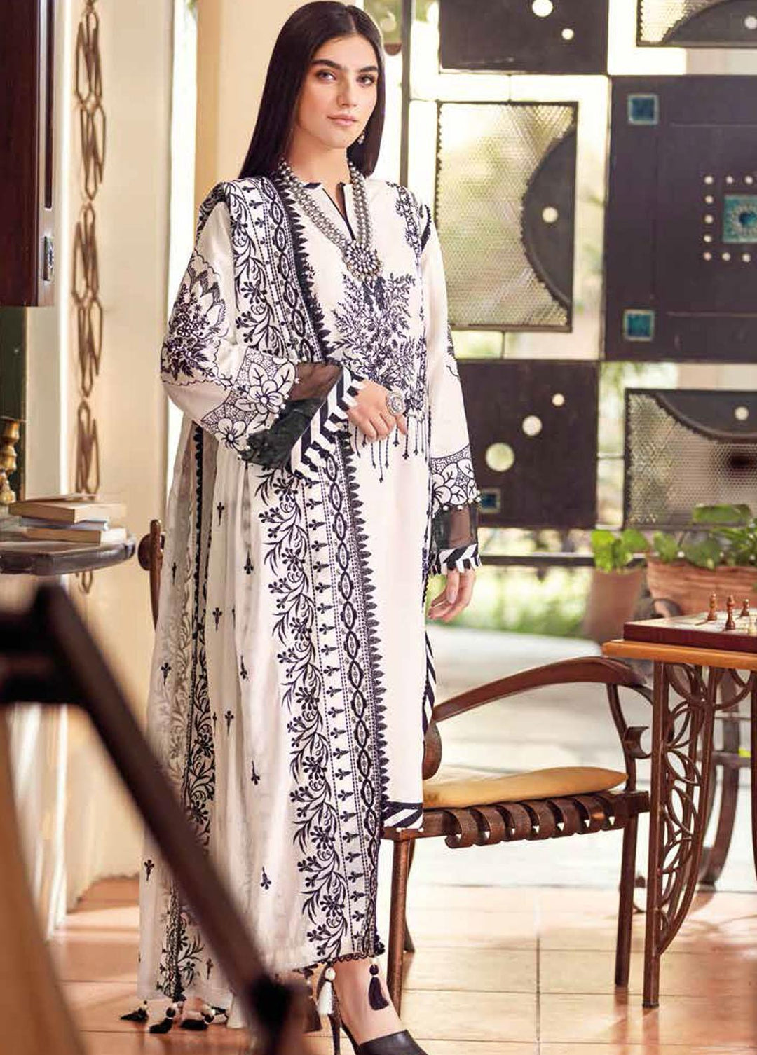 Gul Ahmed Embroidered Lawn Suits Unstitched 3 Piece GA22SB DN-22011 - Summer Collection