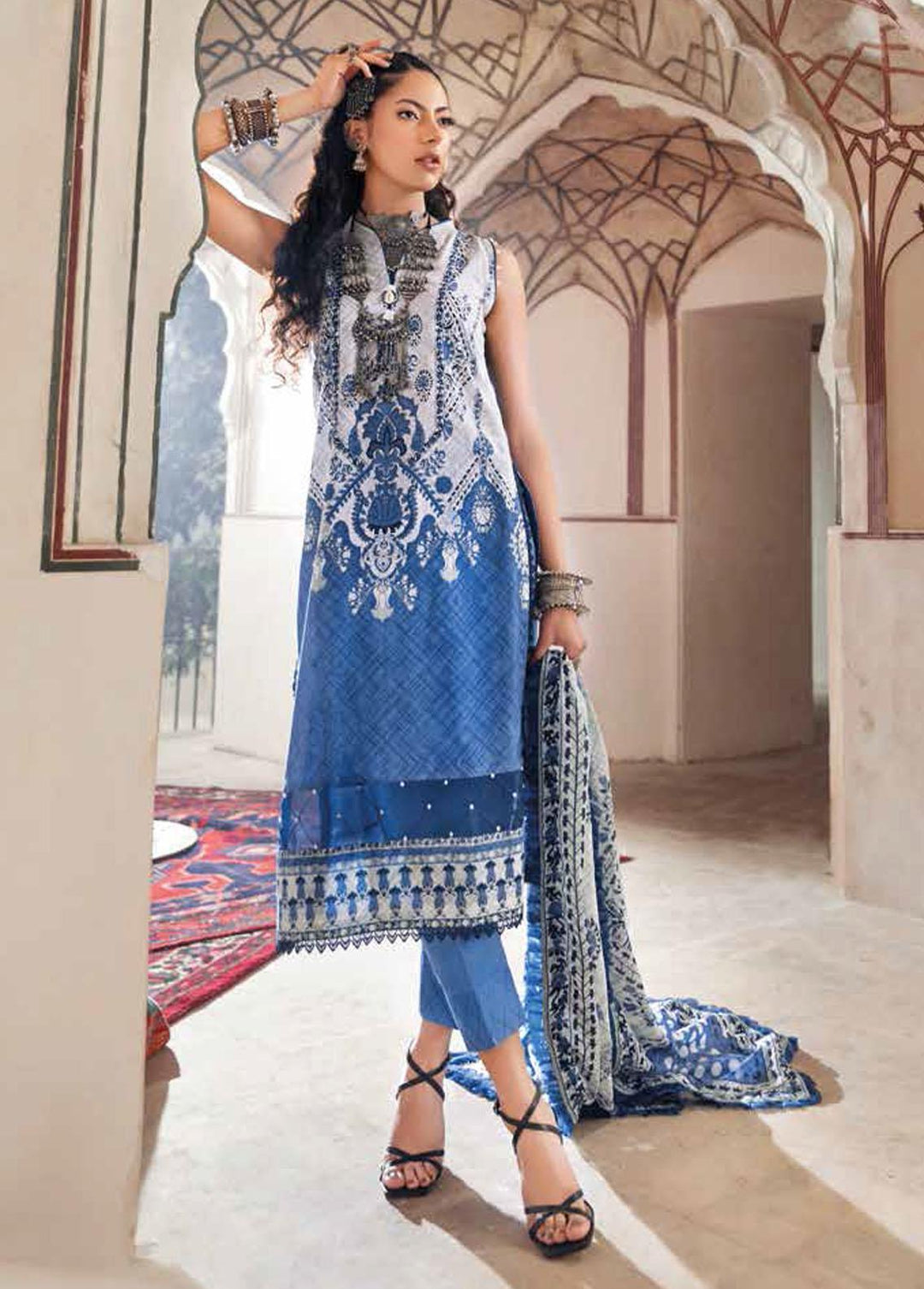 Gul Ahmed Printed Lawn Suits Unstitched 3 Piece GA22SB DN-22052 - Summer Collection