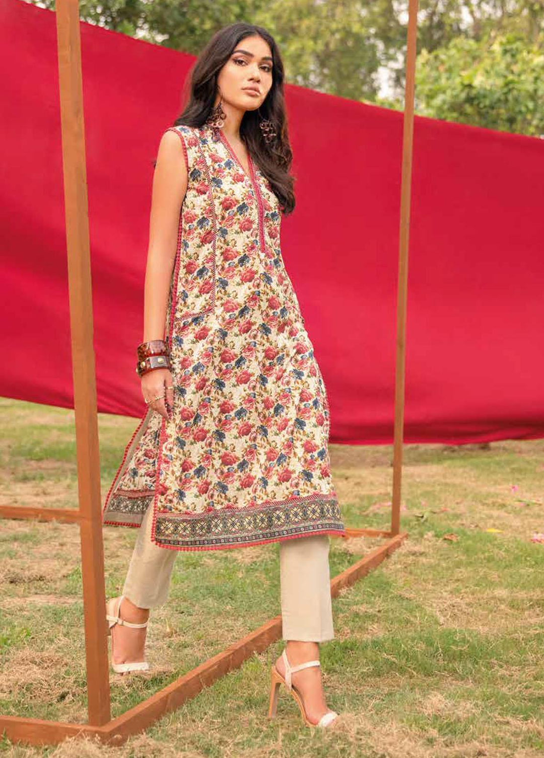 Gul Ahmed Printed Lawn Suits Unstitched 2 Piece GA22SB TL-12001 A - Summer Collection