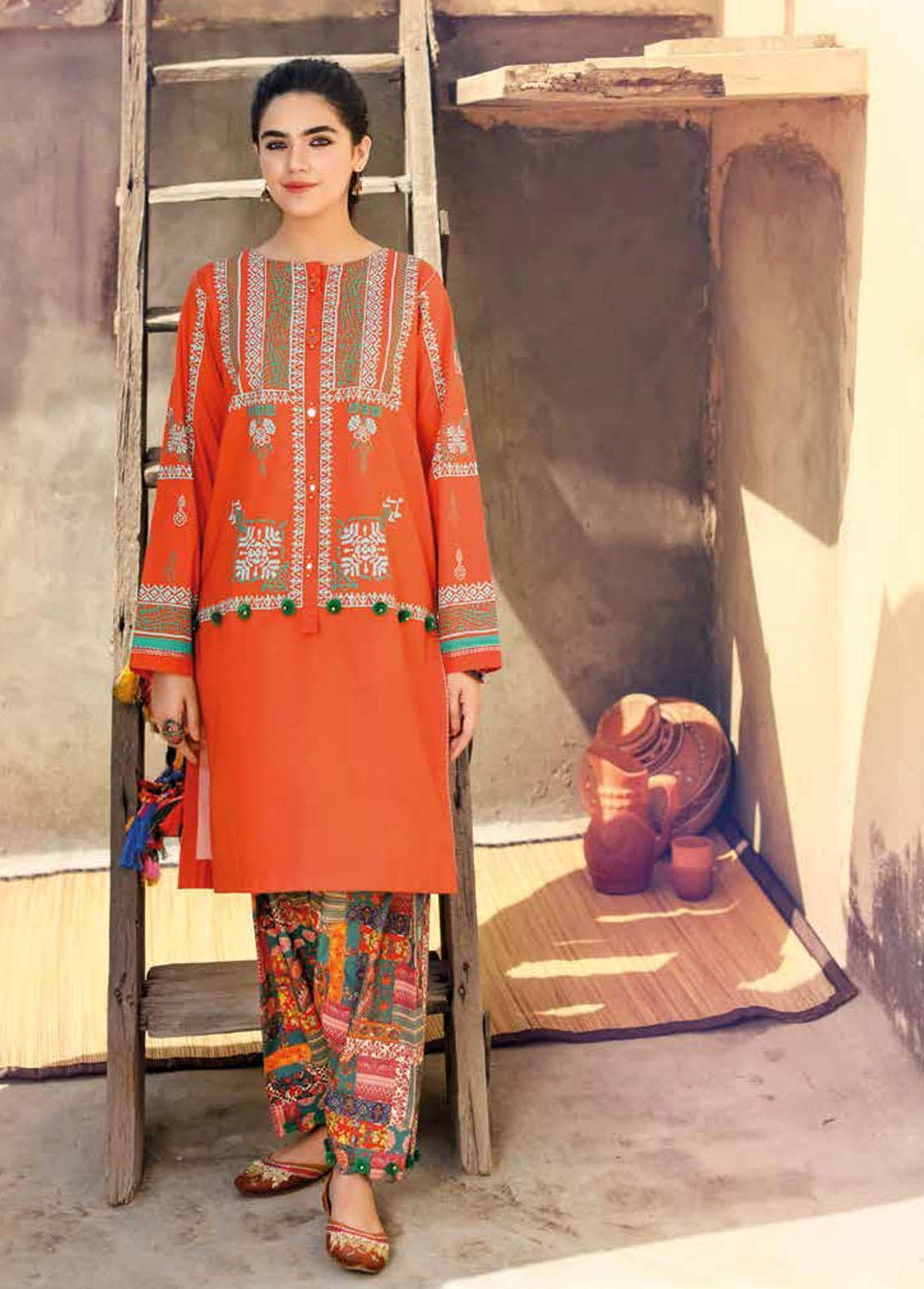 Gul Ahmed Printed Lawn Suits Unstitched 2 Piece GA22SB TL-370 - Summer Collection