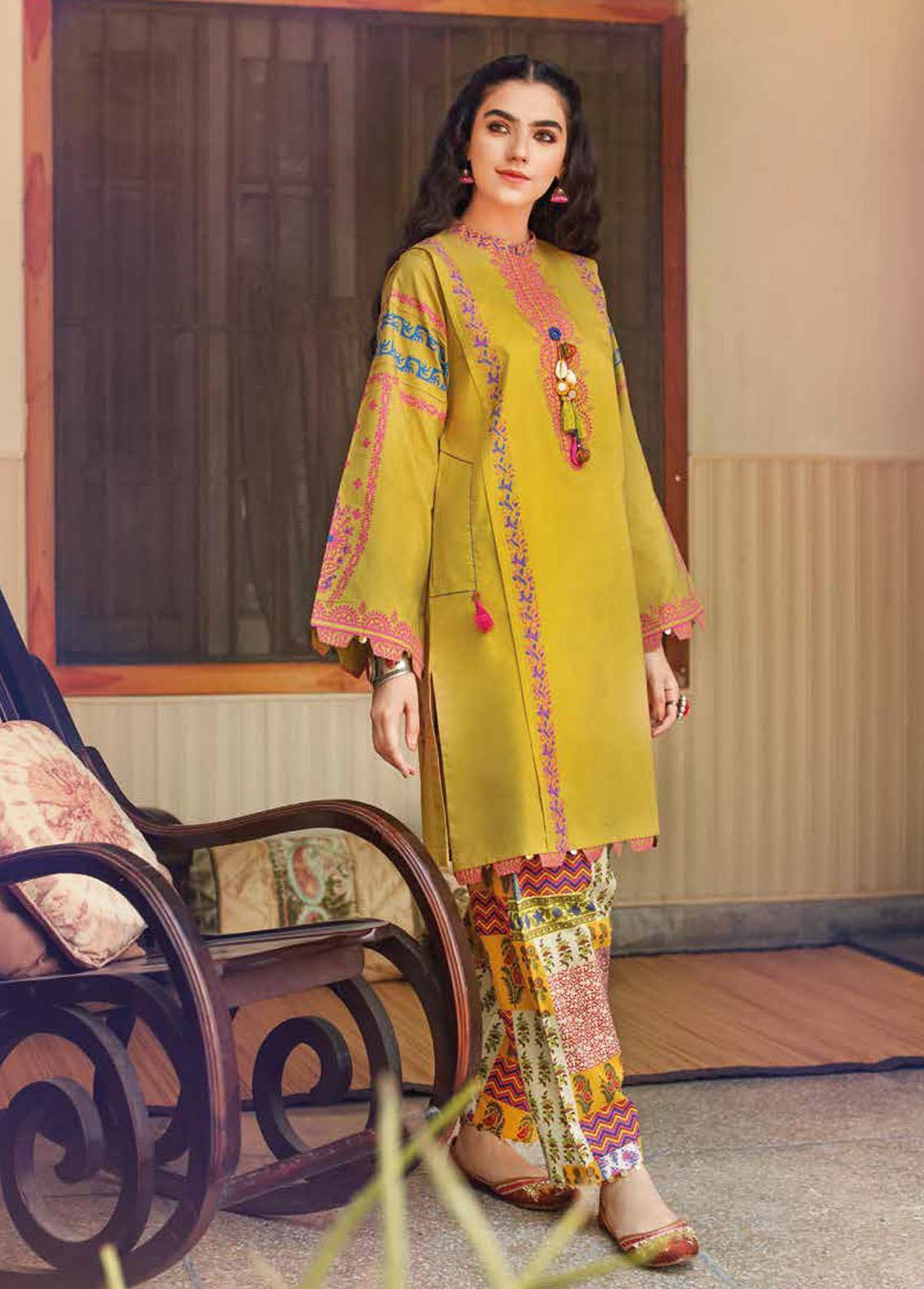 Gul Ahmed Printed Lawn Suits Unstitched 2 Piece GA22SB TL-373 - Summer Collection
