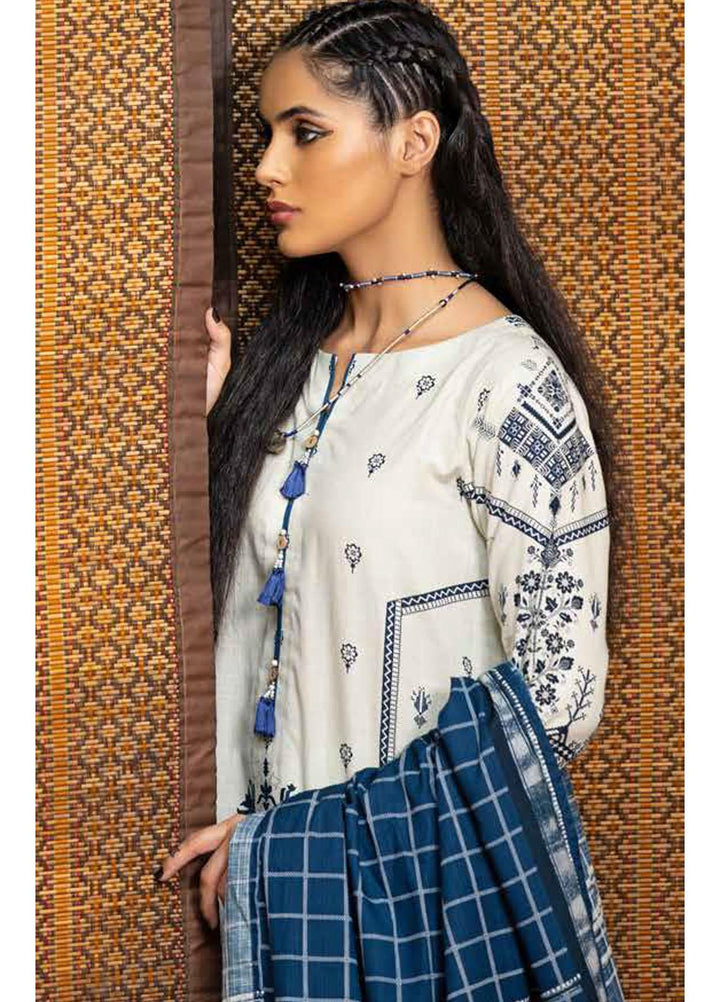 Gul Ahmed Printed Khaddar Suits Unstitched 3 Piece GA21WK K-12001 - Winter Collection