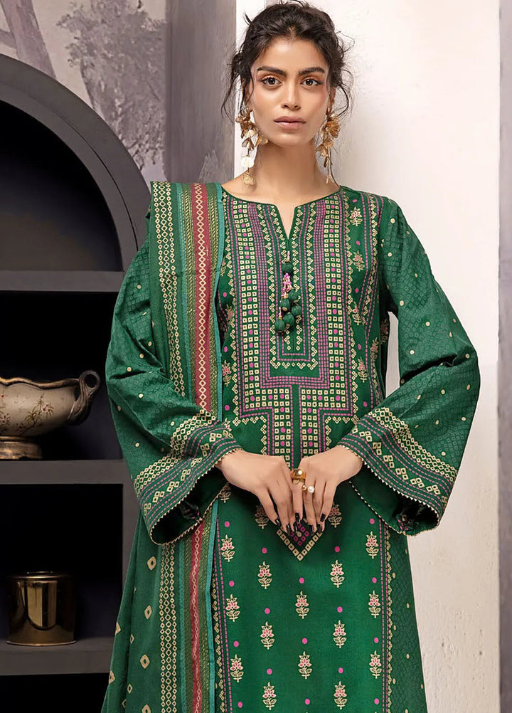 Gul Ahmed Fancy Acrylic Suits Unstitched 3 Piece GA24WU AP-42028 - Winter Collection