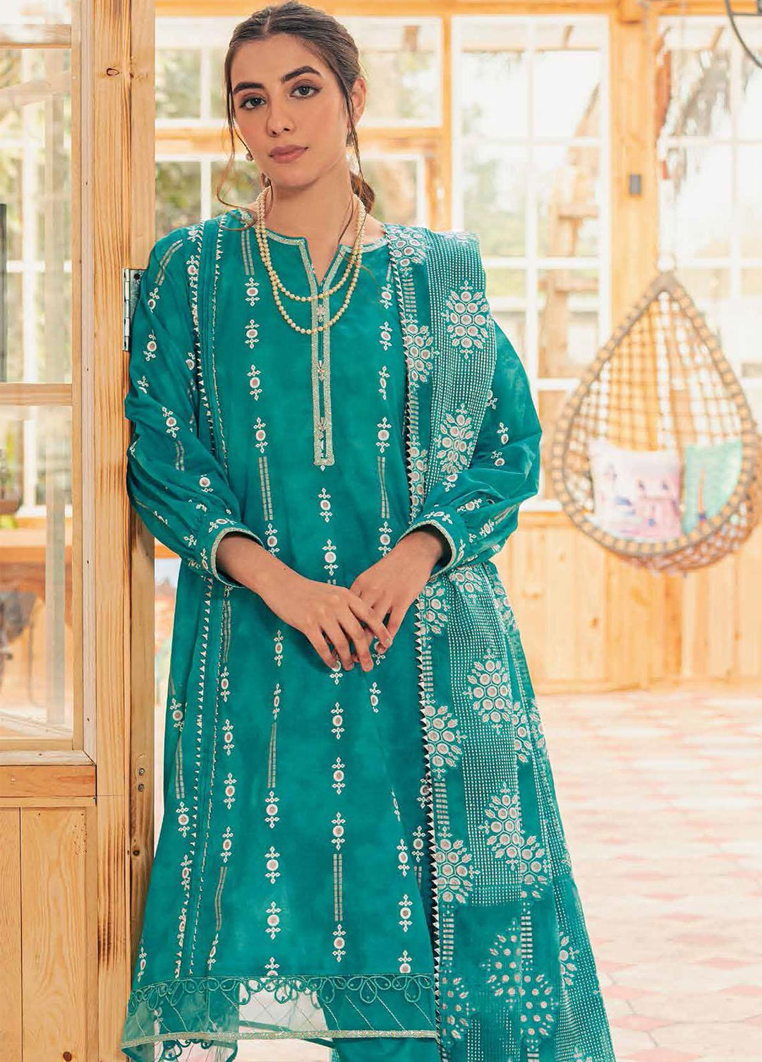 Gul Ahmed Printed Lawn Suits Unstitched 3 Piece GA23F CL-32409 - Festive Collection
