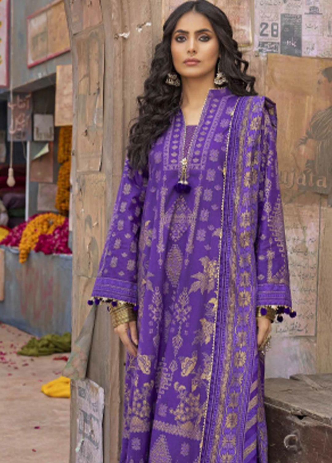 Gul Ahmed Printed Lawn Suits Unstitched 3 Piece GA23F CL-32536A - Festive Collection