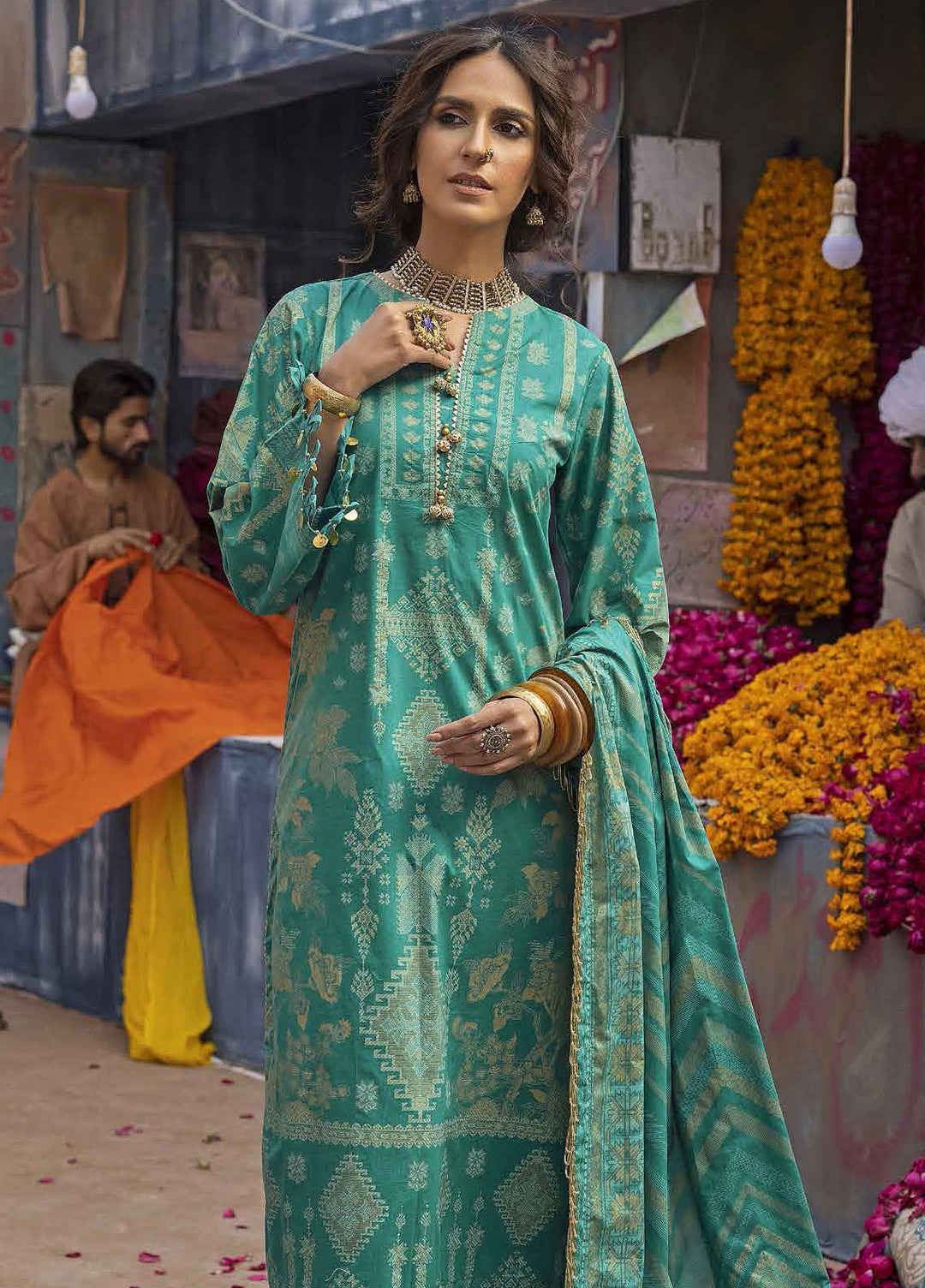 Gul Ahmed Printed Lawn Suits Unstitched 3 Piece GA23F CL-32536B - Festive Collection