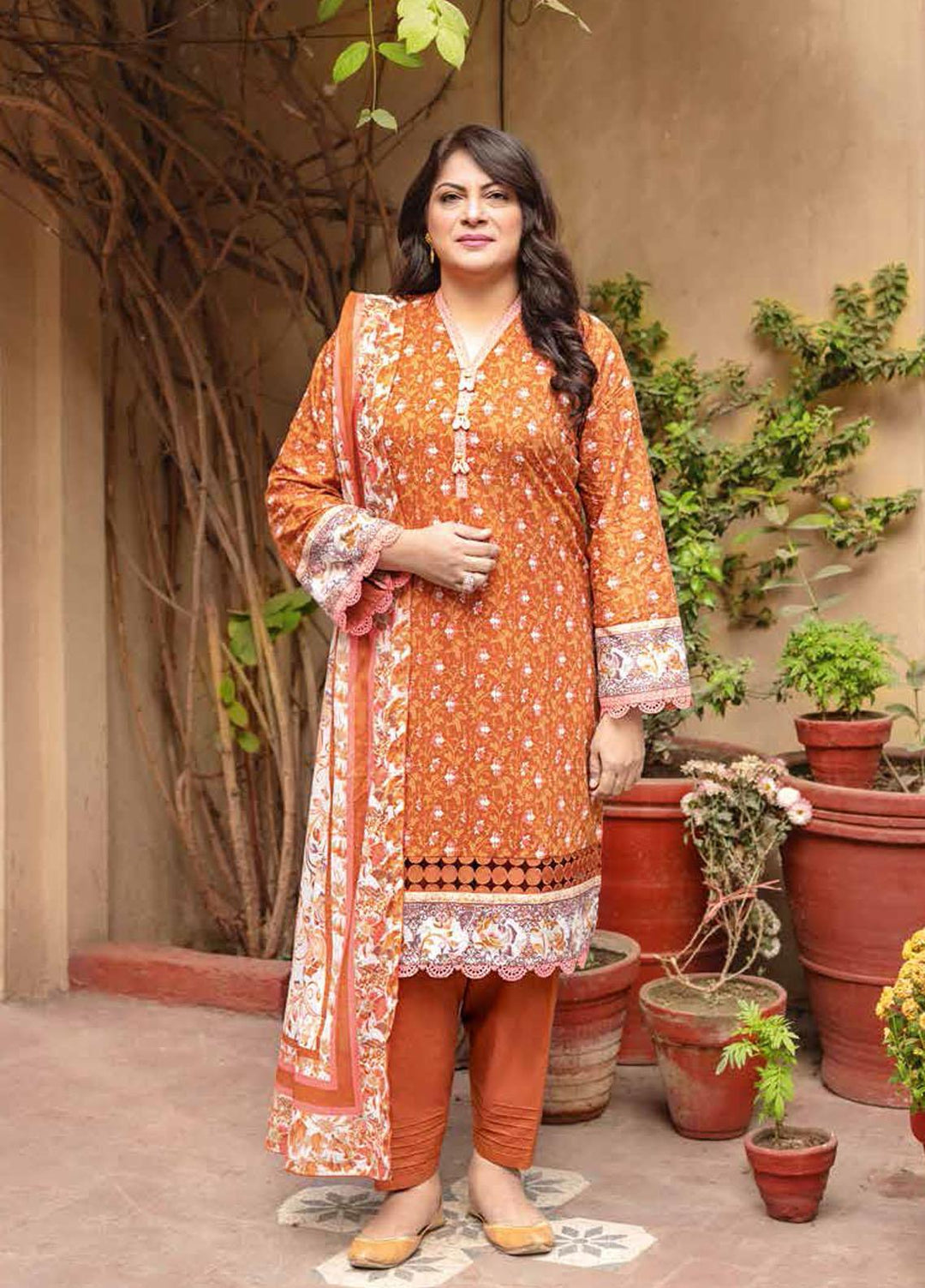 Gul Ahmed Printed Lawn Suits Unstitched 3 Piece GA22ML CL-22140 A - Summer Collection