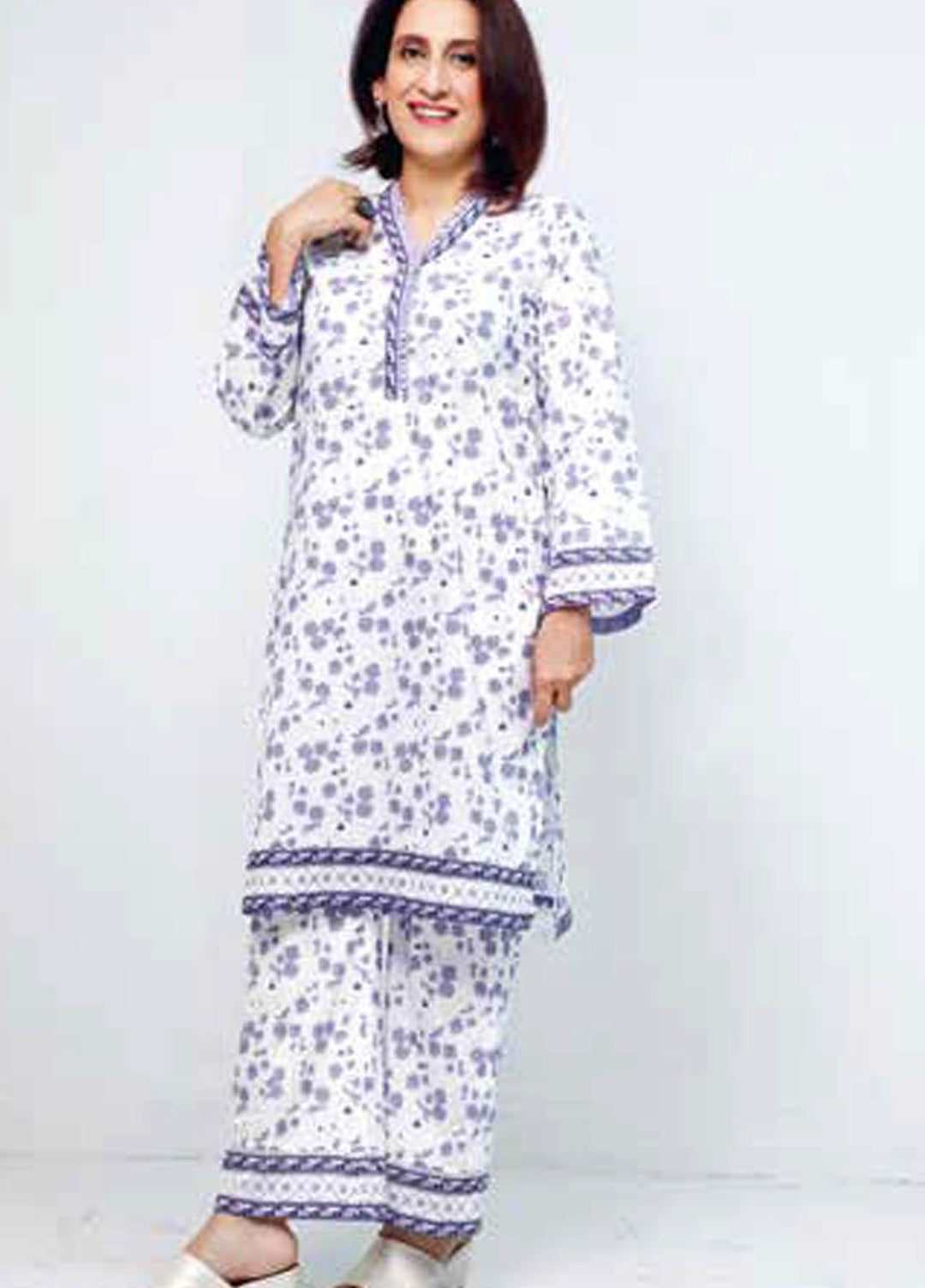 Gul Ahmed Printed Lawn Unstitched Kurties GA21M SL-899 B - Summer Collection
