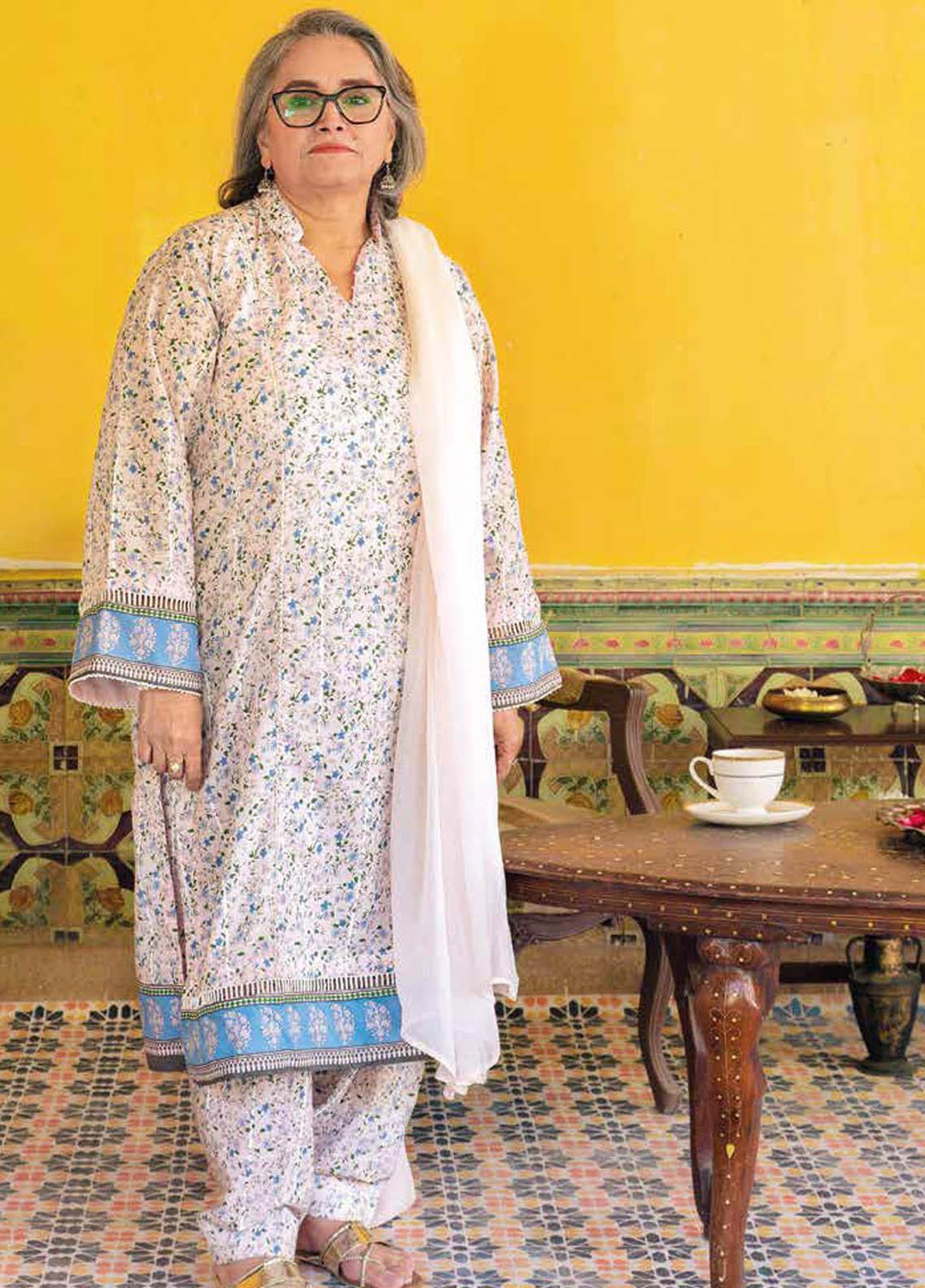 Gul Ahmed Printed Lawn  Unstitched Kurties GA21M SL-913 A - Summer Collection