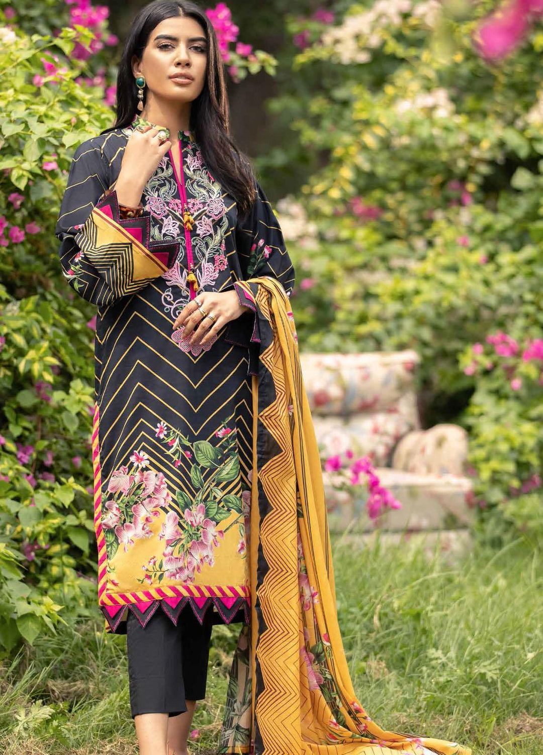 Gul Ahmed Embroidered Cambric Suits Unstitched 3 Piece GA21PF CBE12013 - Winter Collection