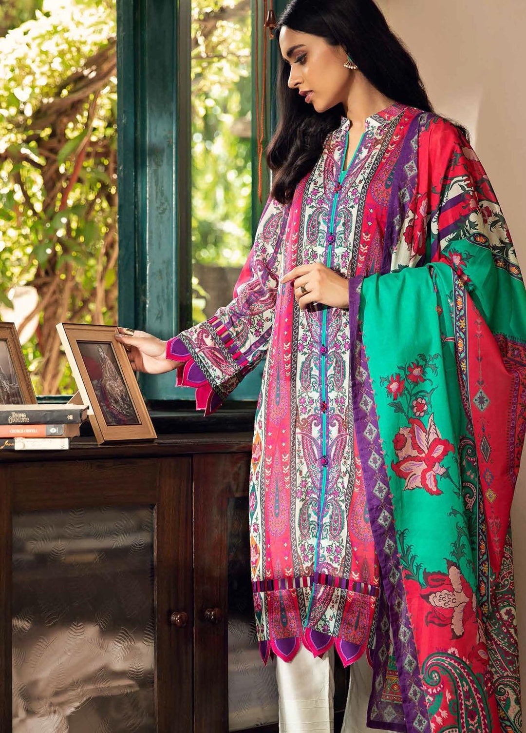 Gul Ahmed Printed Lawn Suits Unstitched 3 Piece GA21PF CL12511A - Summer Collection
