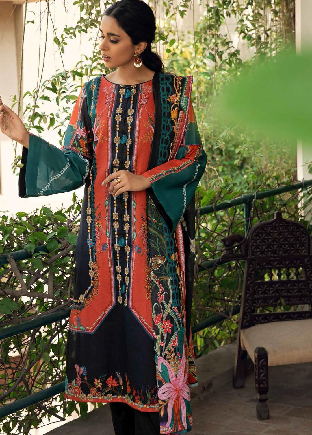 Gul Ahmed Printed Lawn Suits Unstitched 3 Piece GA21PF CL12513A - Summer Collection