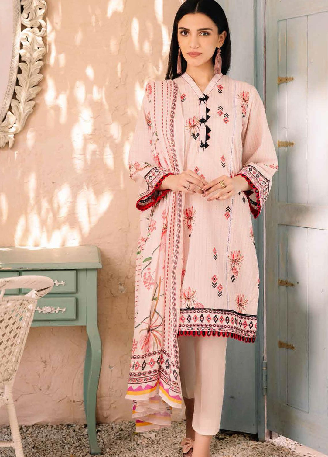 Gul Ahmed Printed Cambric Suits Unstitched 3 Piece GA21PF CN12008 - Winter Collection
