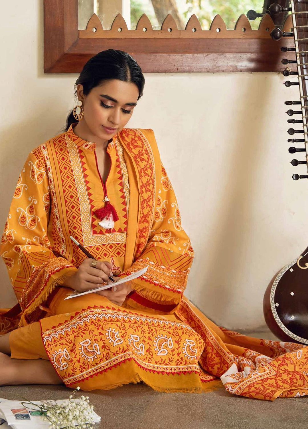 Gul Ahmed Printed Cambric Suits Unstitched 2 Piece GA21PF TCN12012B - Winter Collection