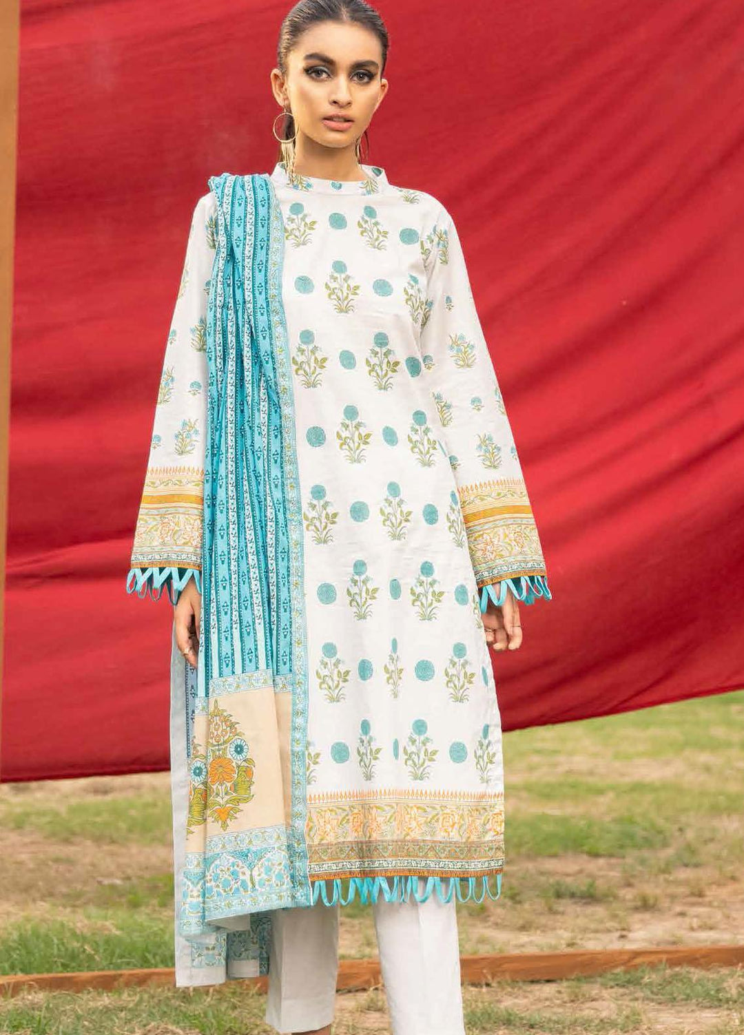 Gul Ahmed Printed Cambric Suits Unstitched 2 Piece GA21PF TCN12014B - Winter Collection