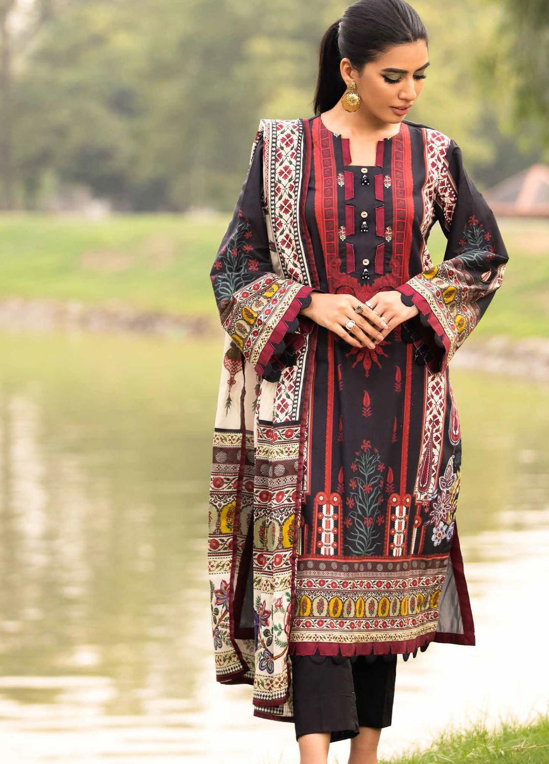 Gul Ahmed Printed Cambric Suits Unstitched 2 Piece GA21PF TCN12016B - Winter Collection
