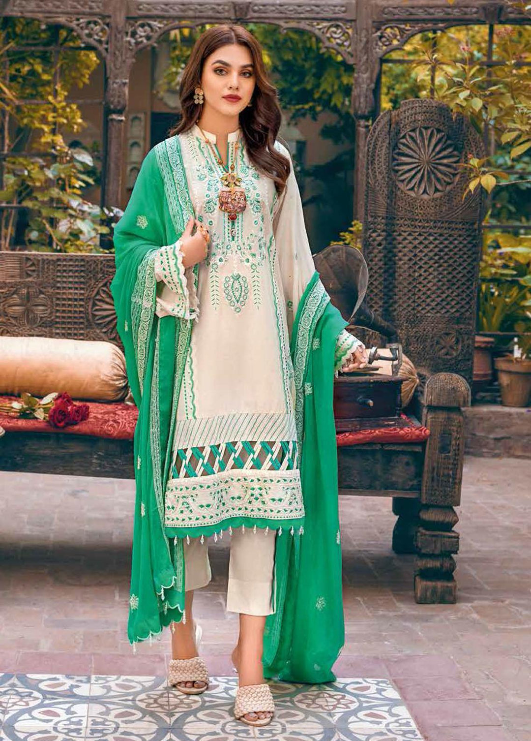 Gul Ahmed Embroidered Lawn Suits Unstitched 3 Piece GA22FS PM-12009 - Summer Collection